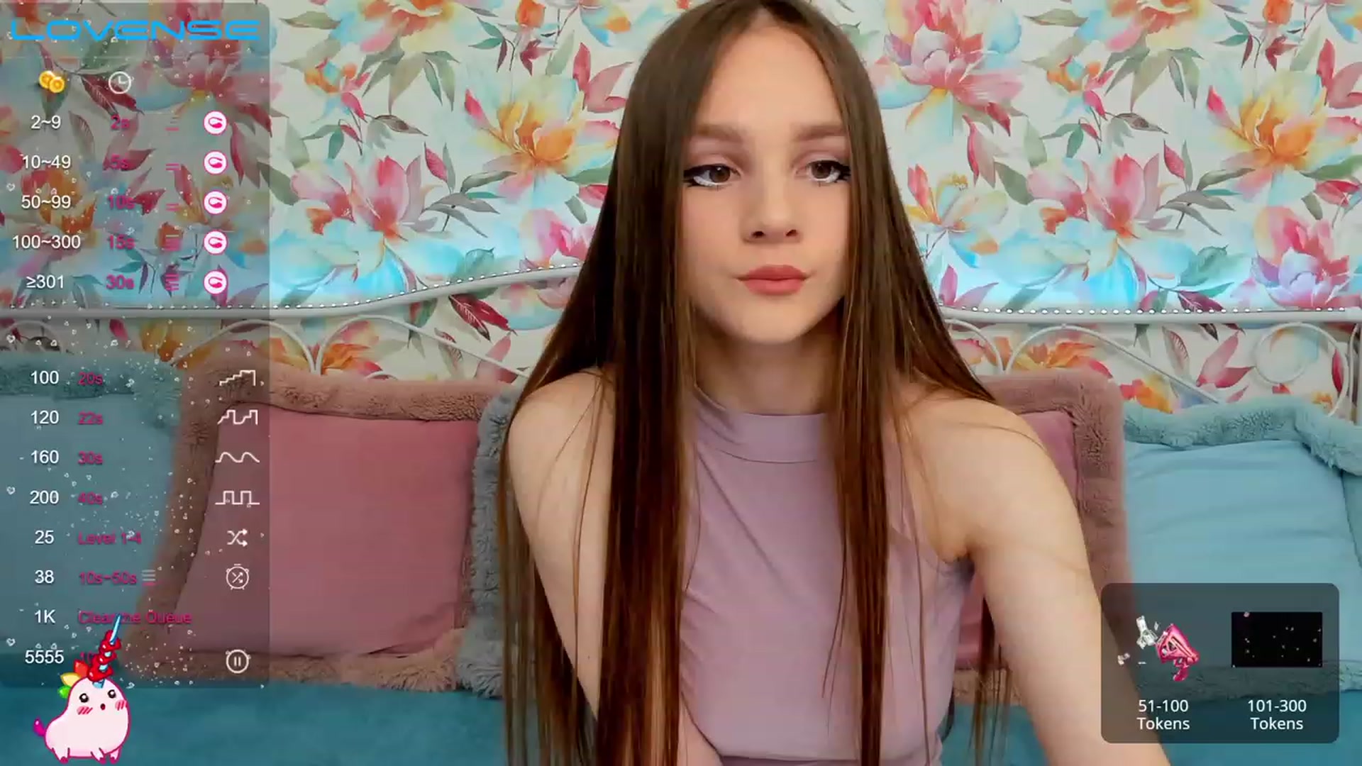 Gallery image thumbnail from AfinaShy's myfreecams stream on, 05/24/2023, 13:00 image 2 of 20