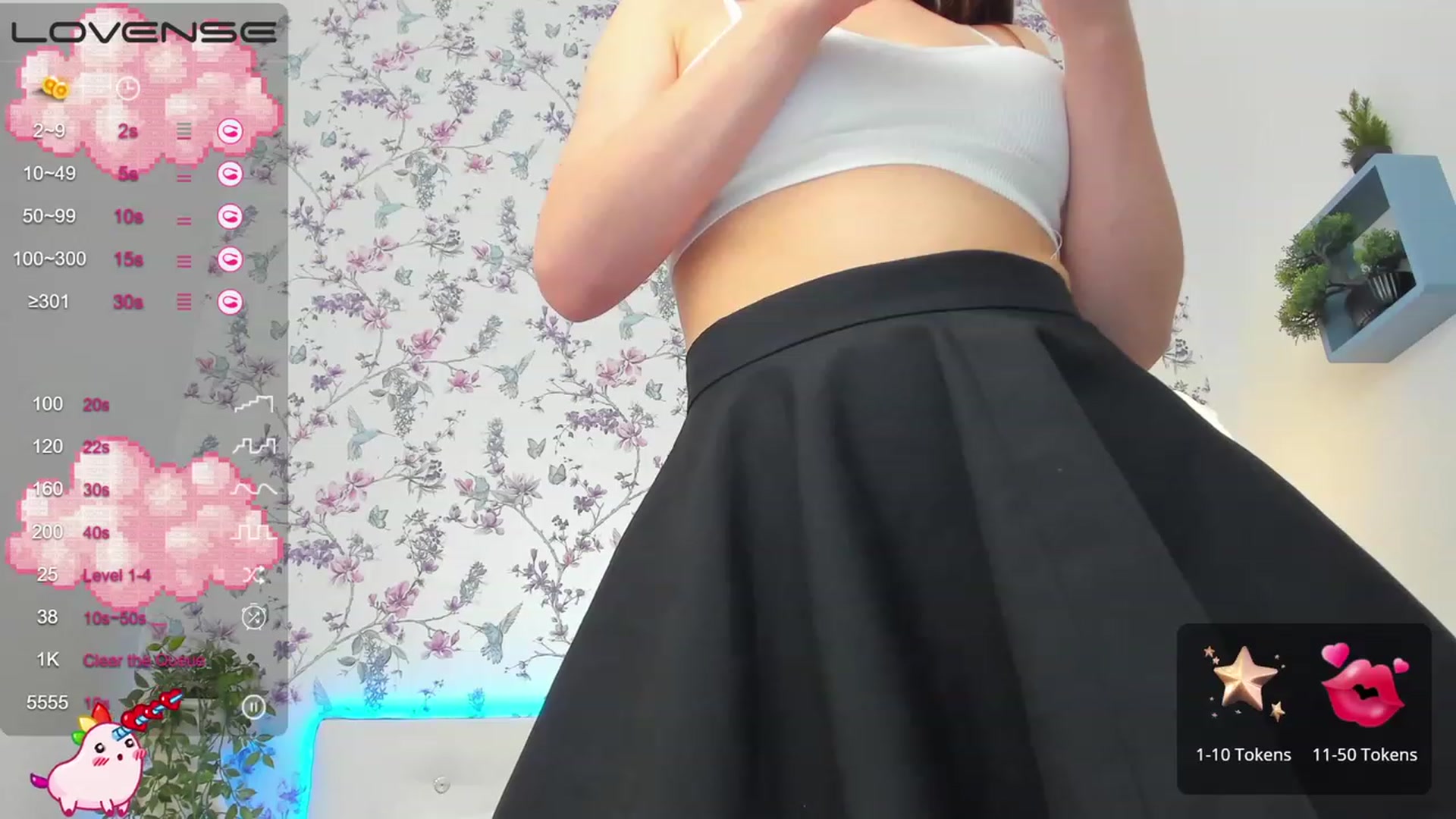 Gallery image thumbnail from AfinaShy's myfreecams stream on, 05/29/2023, 14:37 image 9 of 20