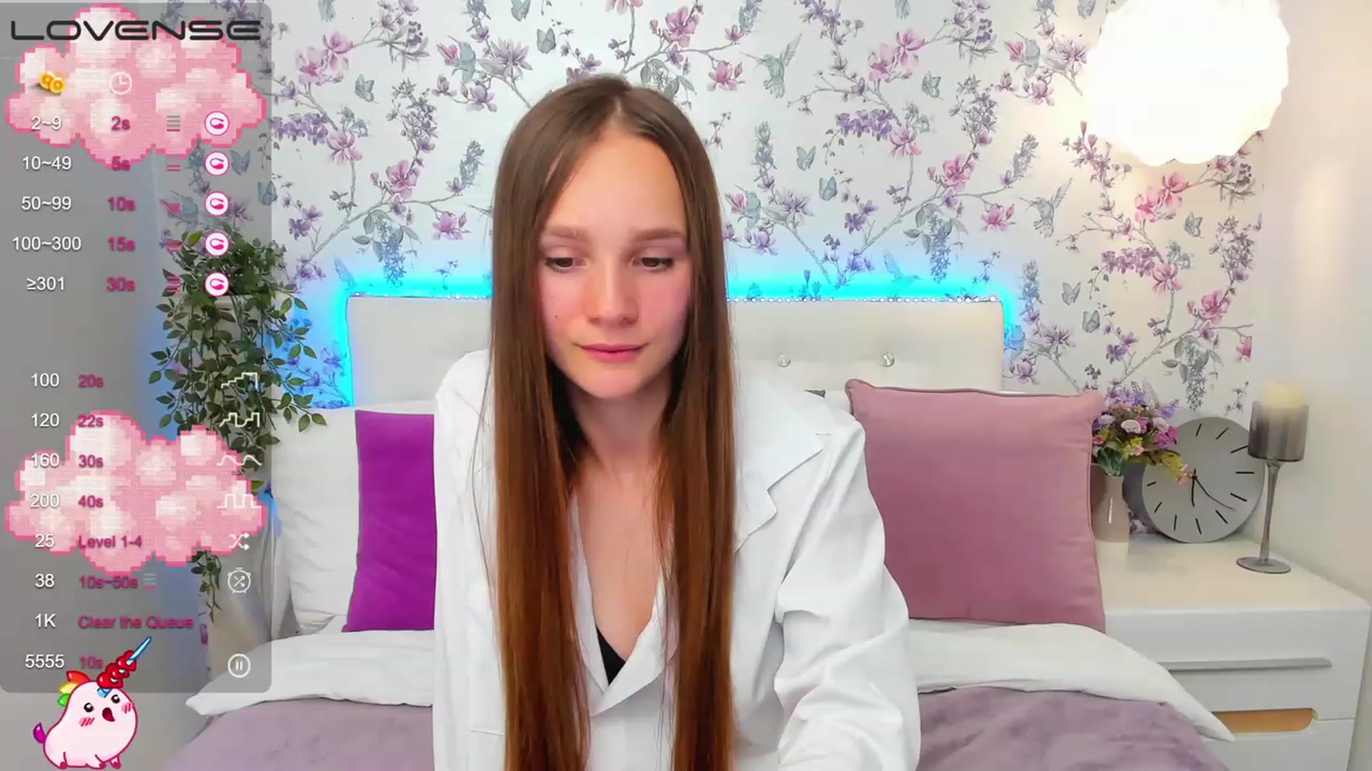 Gallery image thumbnail from AfinaShy's myfreecams stream on, 05/29/2023, 18:11 image 9 of 20