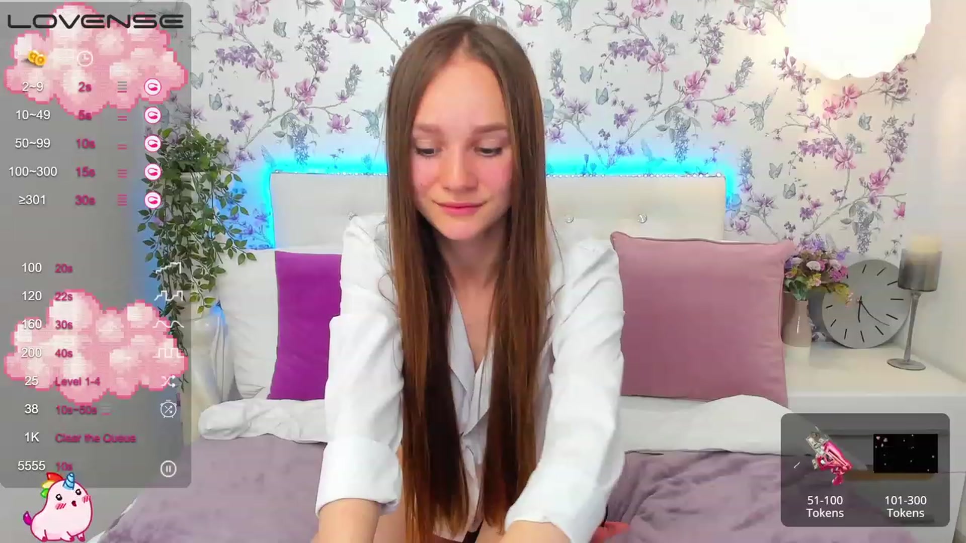 Gallery image thumbnail from AfinaShy's myfreecams stream on, 05/29/2023, 18:11 image 18 of 20