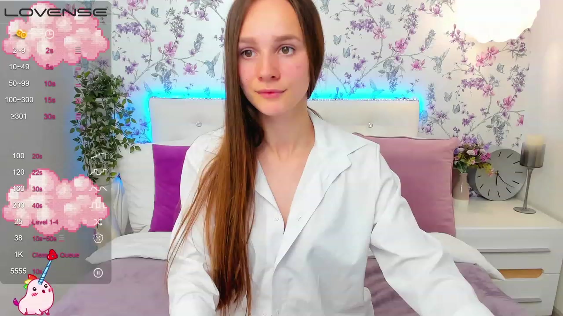 Gallery image thumbnail from AfinaShy's myfreecams stream on, 05/29/2023, 18:11 image 14 of 20