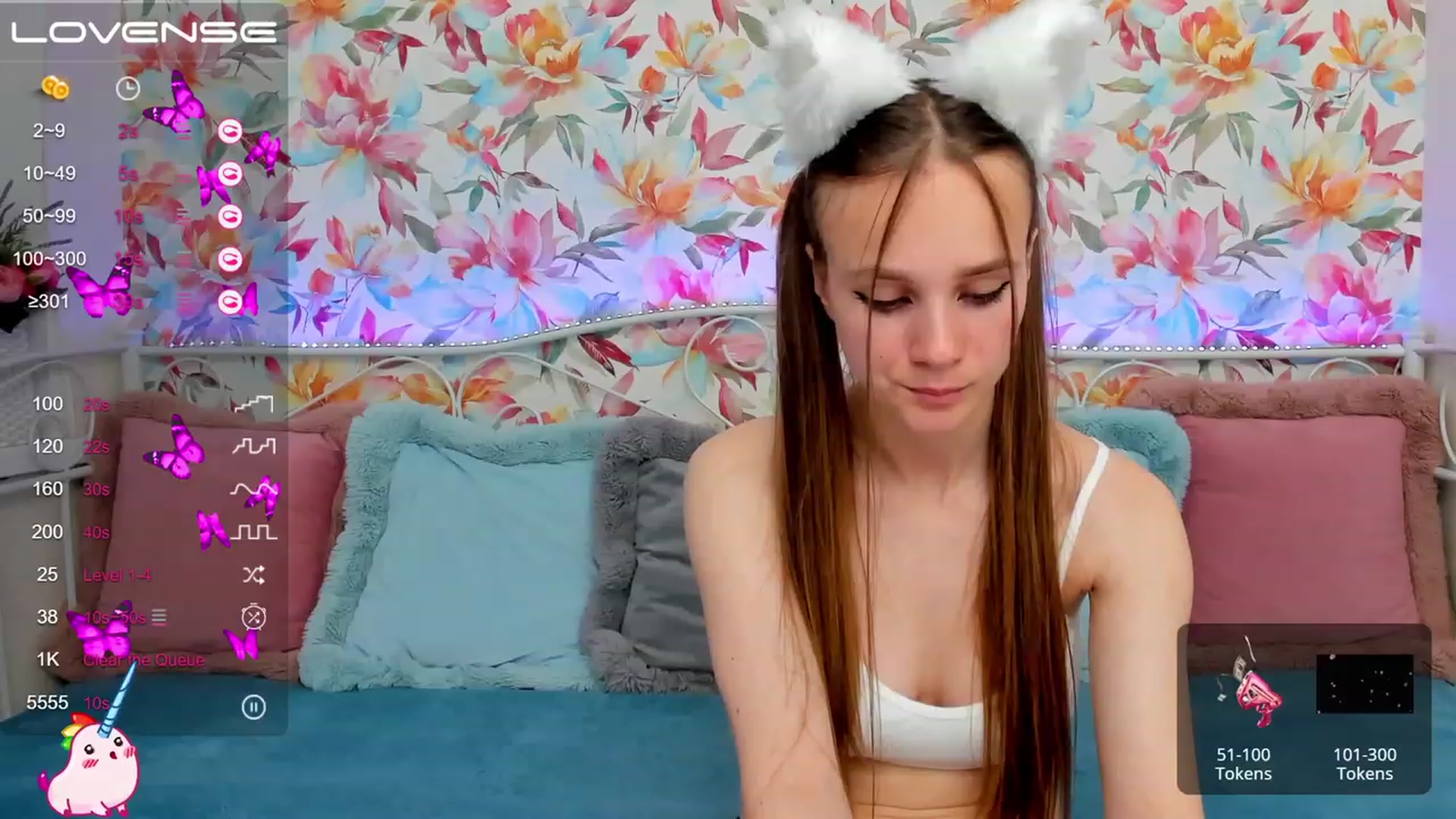 Gallery image thumbnail from AfinaShy's myfreecams stream on, 05/31/2023, 16:34 image 4 of 20