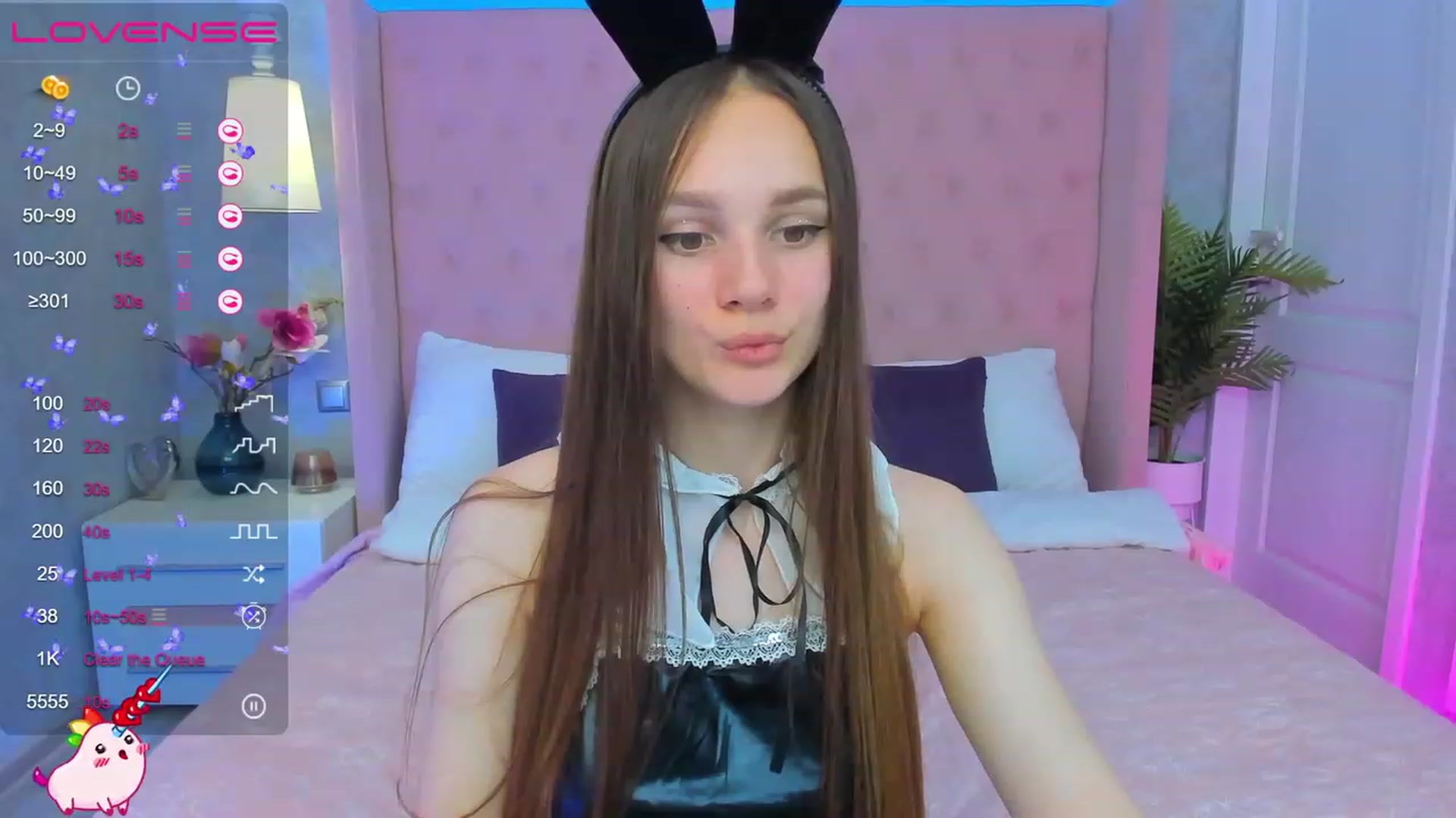 Gallery image thumbnail from AfinaShy's myfreecams stream on, 06/01/2023, 09:55 image 18 of 20