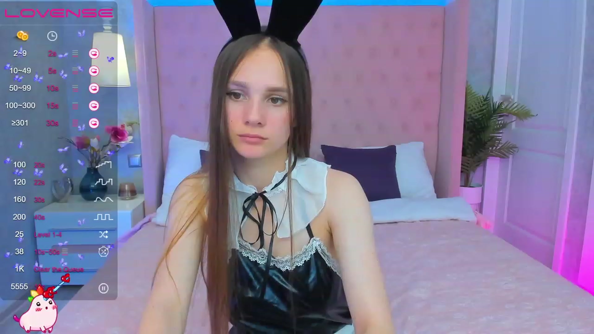 Gallery image thumbnail from AfinaShy's myfreecams stream on, 06/01/2023, 10:35 image 17 of 20
