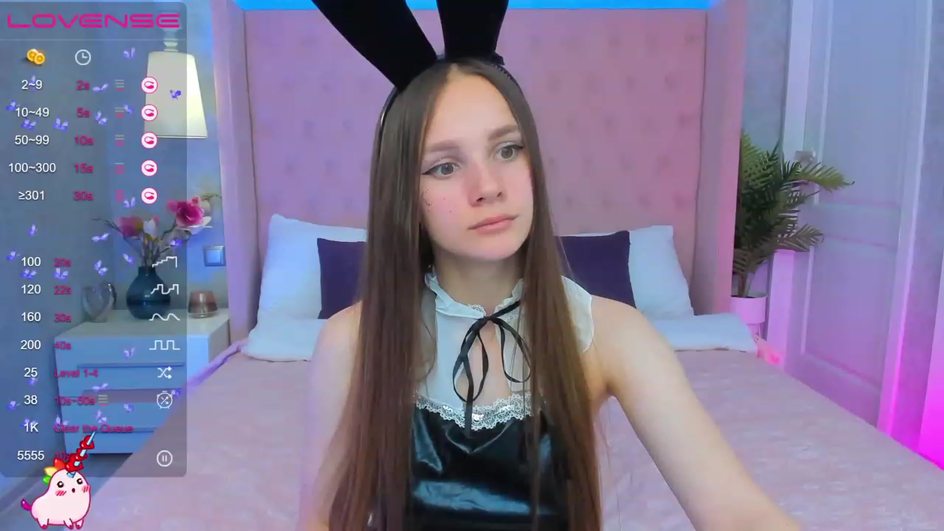 Gallery image thumbnail from AfinaShy's myfreecams stream on, 06/01/2023, 10:35 image 11 of 20