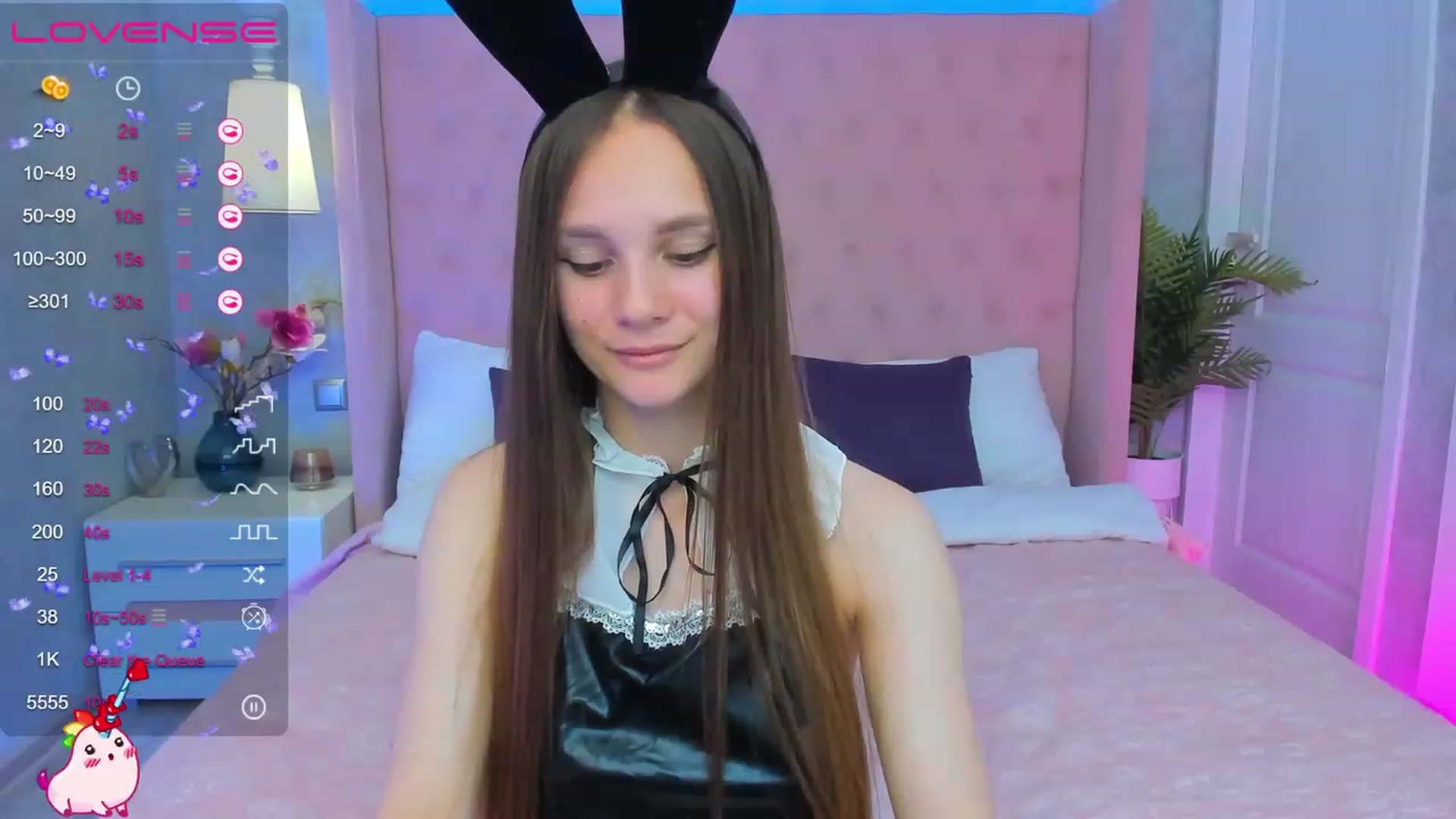 Gallery image thumbnail from AfinaShy's myfreecams stream on, 06/01/2023, 10:35 image 12 of 20