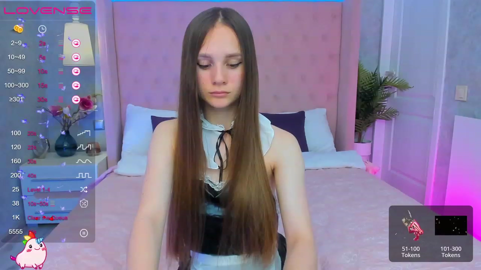 Gallery image thumbnail from AfinaShy's myfreecams stream on, 06/01/2023, 12:01 image 17 of 20