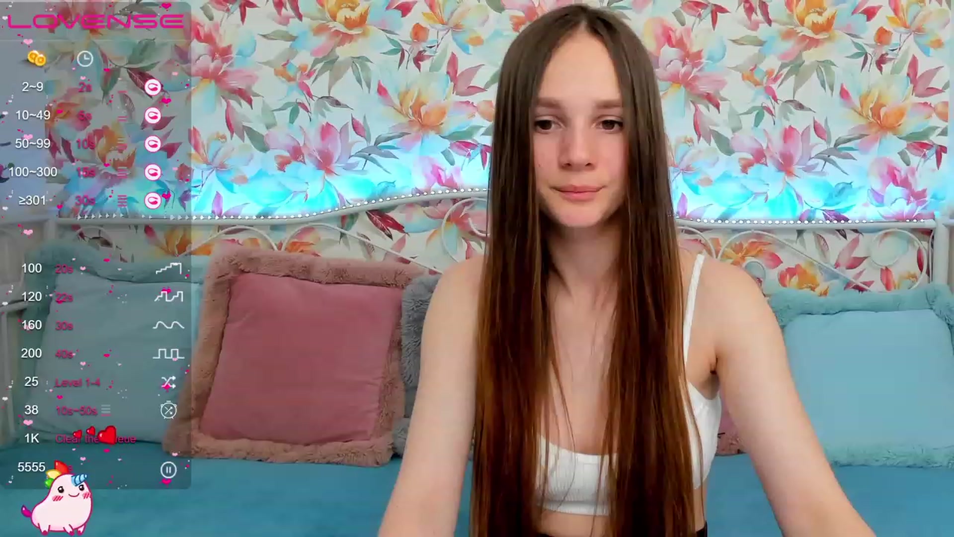 Gallery image thumbnail from AfinaShy's myfreecams stream on, 06/05/2023, 14:55 image 8 of 20