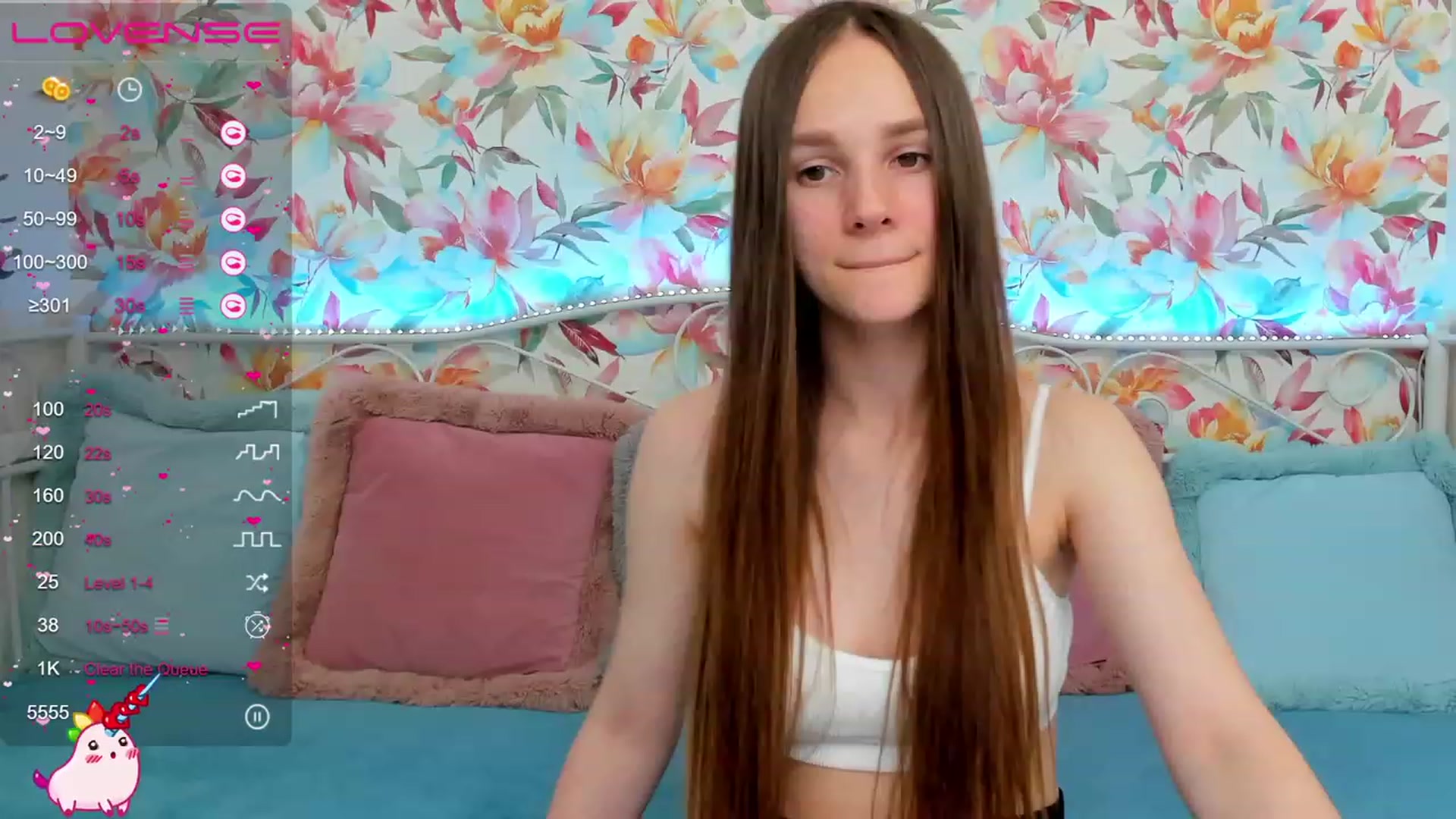 Gallery image thumbnail from AfinaShy's myfreecams stream on, 06/05/2023, 14:55 image 11 of 20