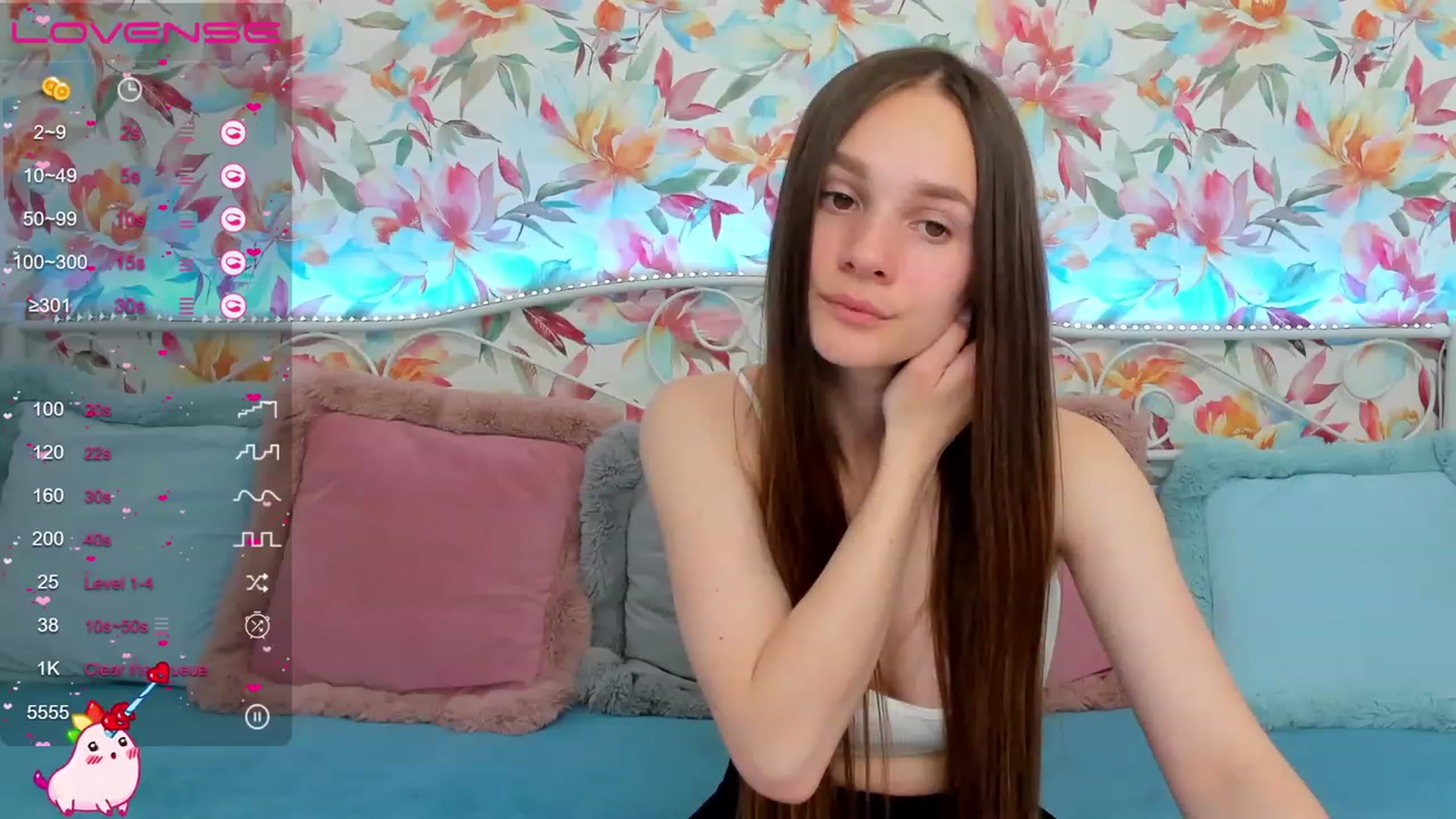 Gallery image thumbnail from AfinaShy's myfreecams stream on, 06/05/2023, 15:42 image 14 of 20