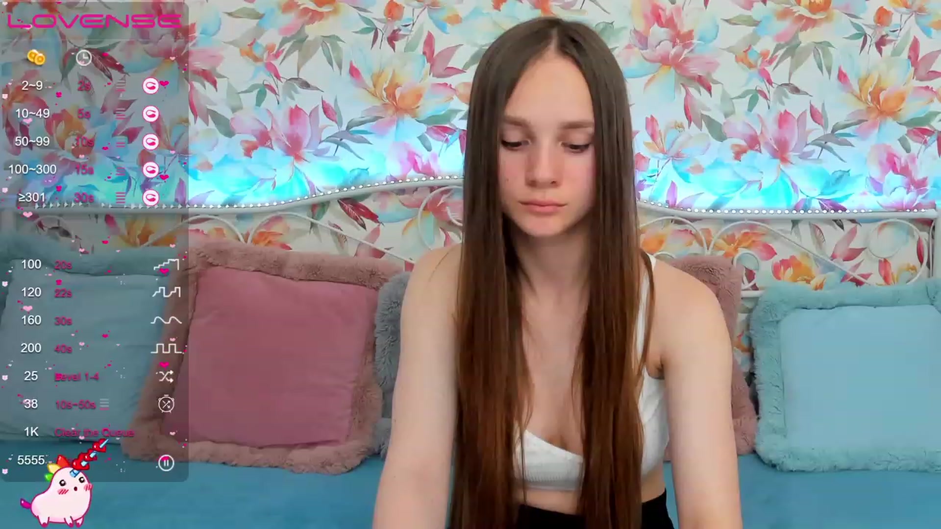 Gallery image thumbnail from AfinaShy's myfreecams stream on, 06/05/2023, 15:42 image 18 of 20