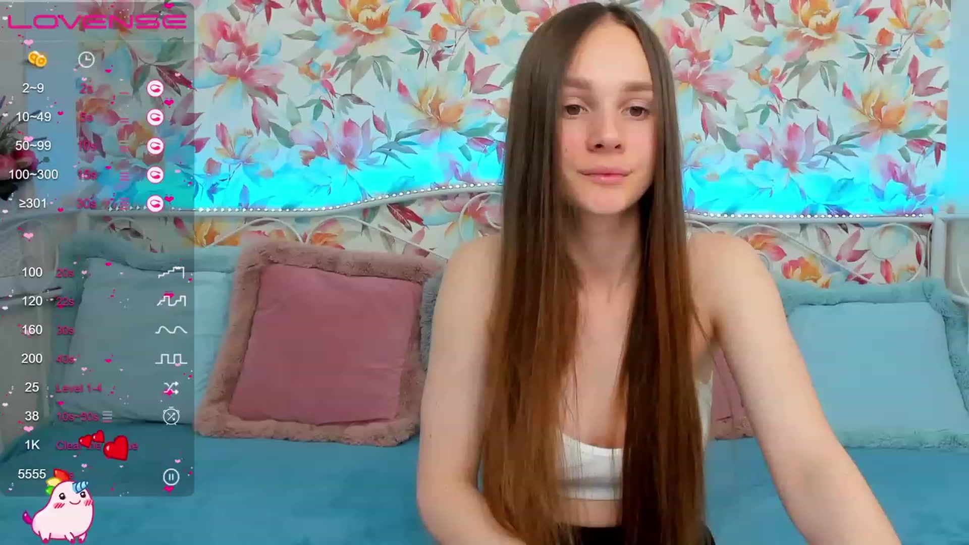 Gallery image thumbnail from AfinaShy's myfreecams stream on, 06/05/2023, 18:12 image 5 of 20