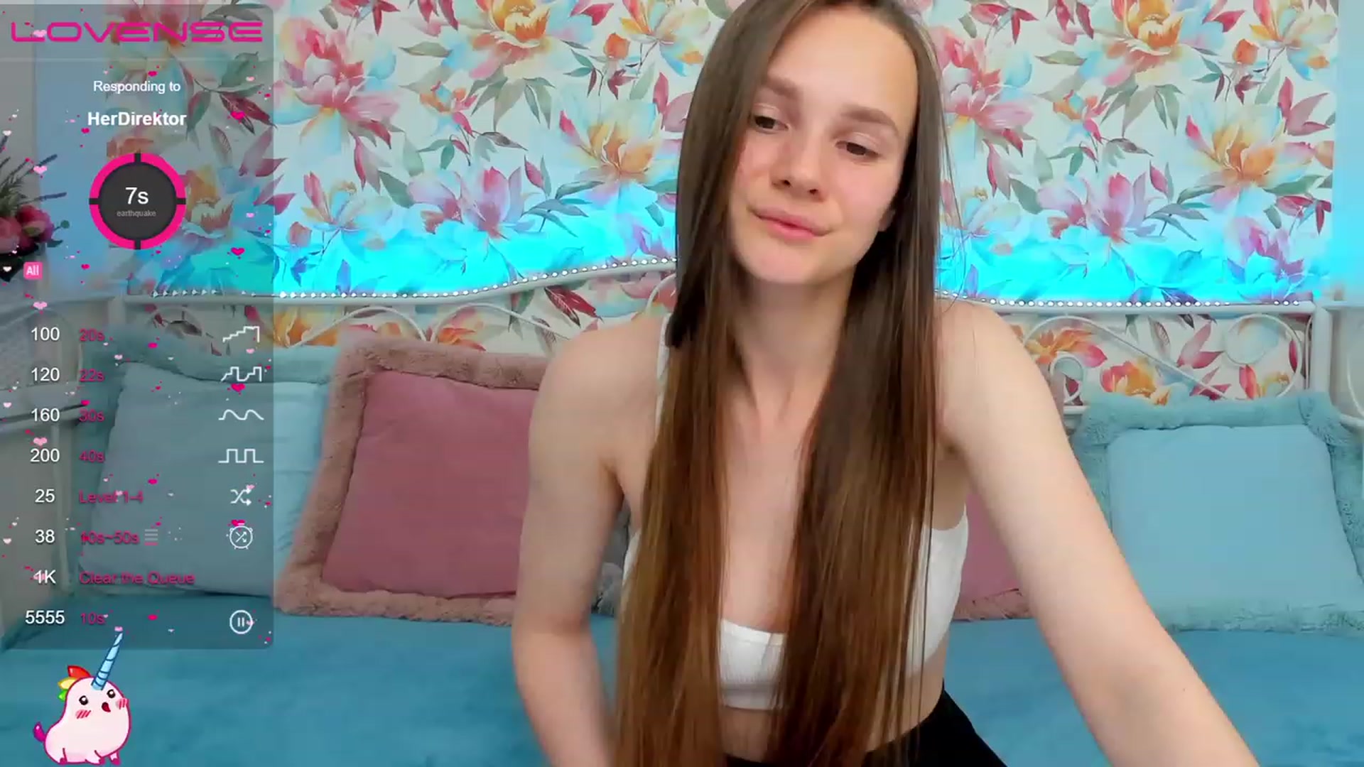 Gallery image thumbnail from AfinaShy's myfreecams stream on, 06/05/2023, 18:12 image 3 of 20
