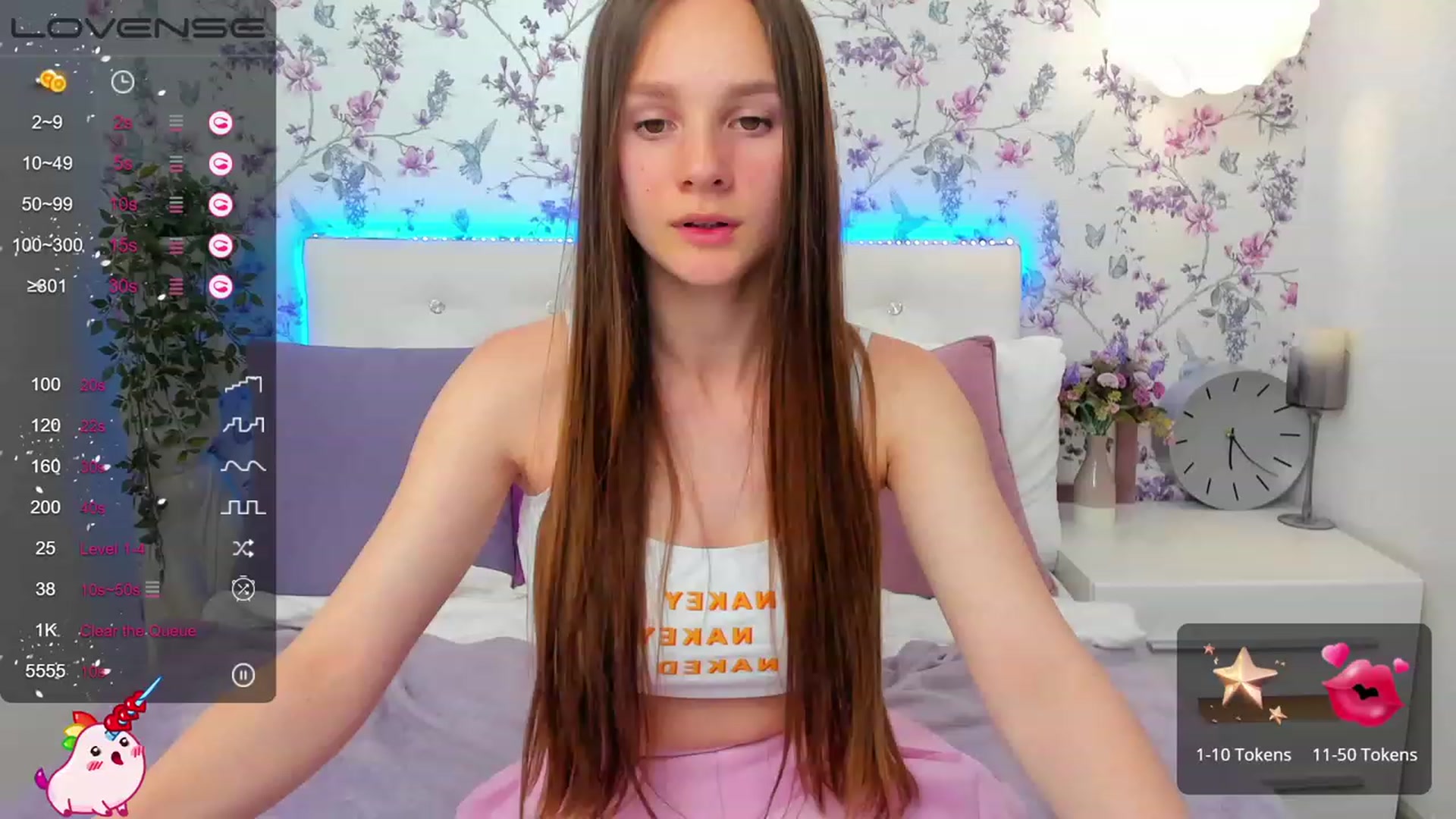 Gallery image thumbnail from AfinaShy's myfreecams stream on, 06/12/2023, 16:52 image 1 of 20