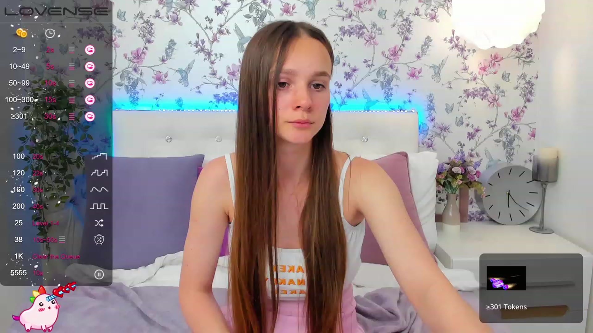 Gallery image thumbnail from AfinaShy's myfreecams stream on, 06/12/2023, 19:02 image 4 of 20