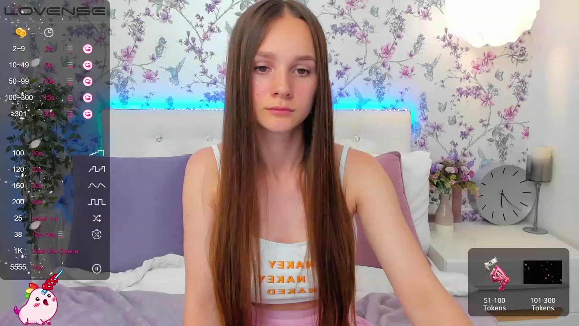 Gallery image thumbnail from AfinaShy's myfreecams stream on, 06/12/2023, 19:02 image 10 of 20