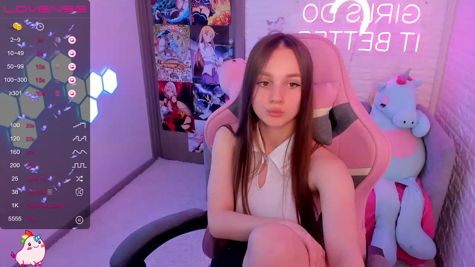 Gallery image thumbnail from AfinaShy's myfreecams stream on, 06/14/2023, 14:03 image 15 of 20