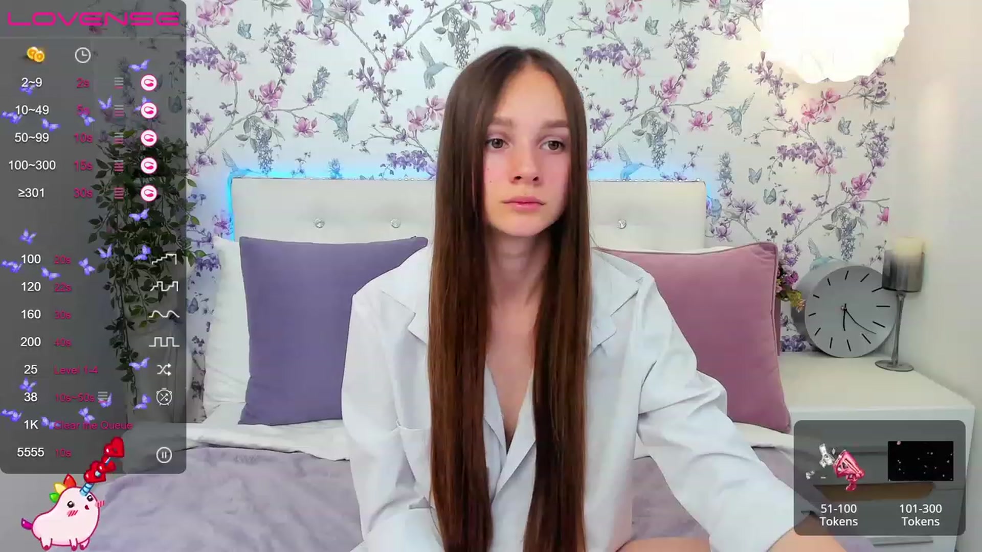Gallery image thumbnail from AfinaShy's myfreecams stream on, 06/16/2023, 10:52 image 15 of 20
