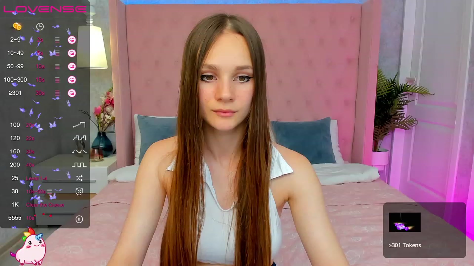 Gallery image thumbnail from AfinaShy's myfreecams stream on, 06/26/2023, 16:28 image 2 of 20