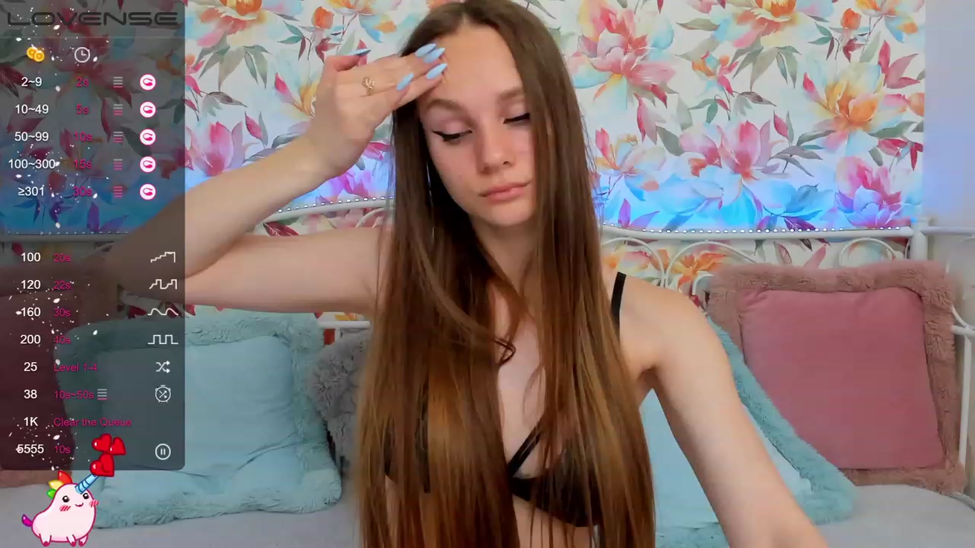 Gallery image thumbnail from AfinaShy's myfreecams stream on, 06/27/2023, 16:39 image 16 of 20