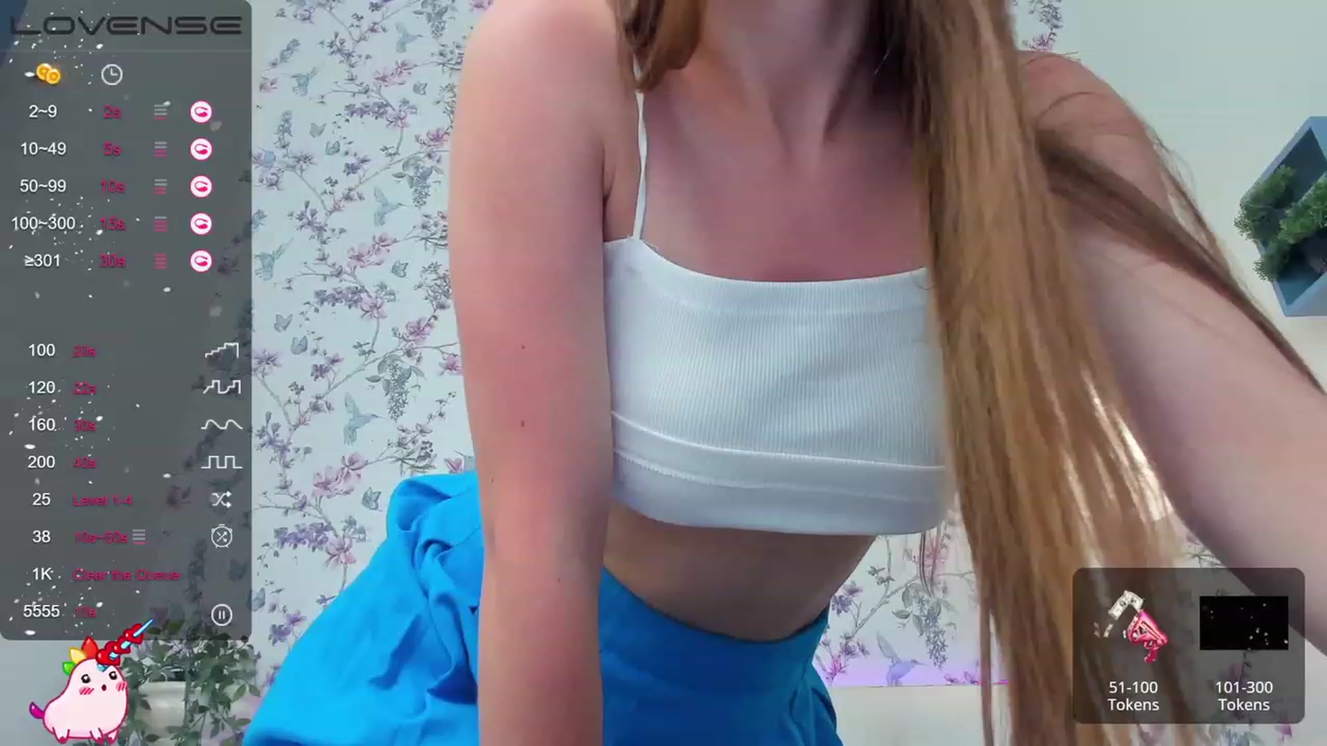Gallery image thumbnail from AfinaShy's myfreecams stream on, 07/04/2023, 12:03 image 7 of 20