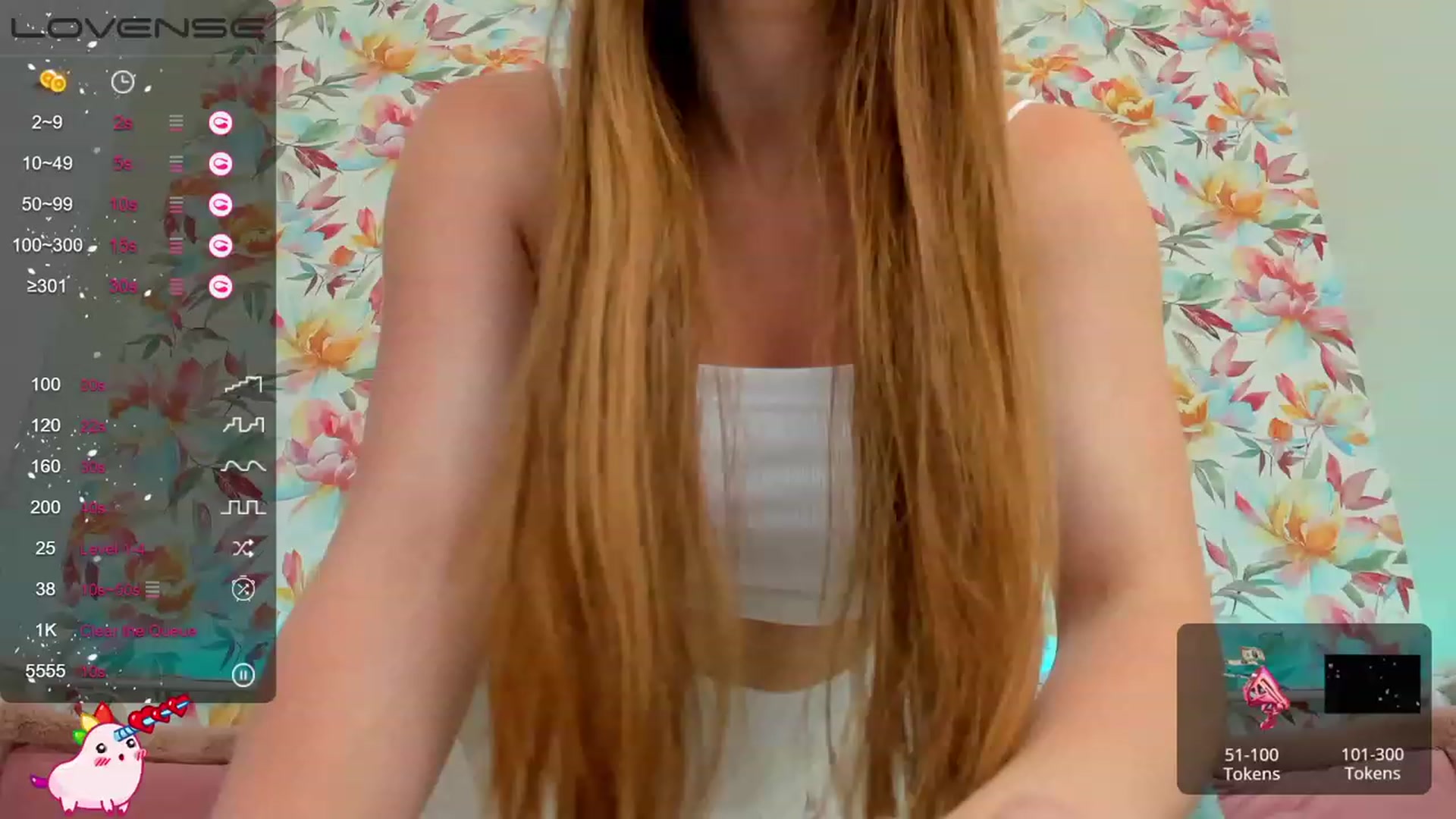 Gallery image thumbnail from AfinaShy's myfreecams stream on, 07/05/2023, 14:22 image 5 of 20