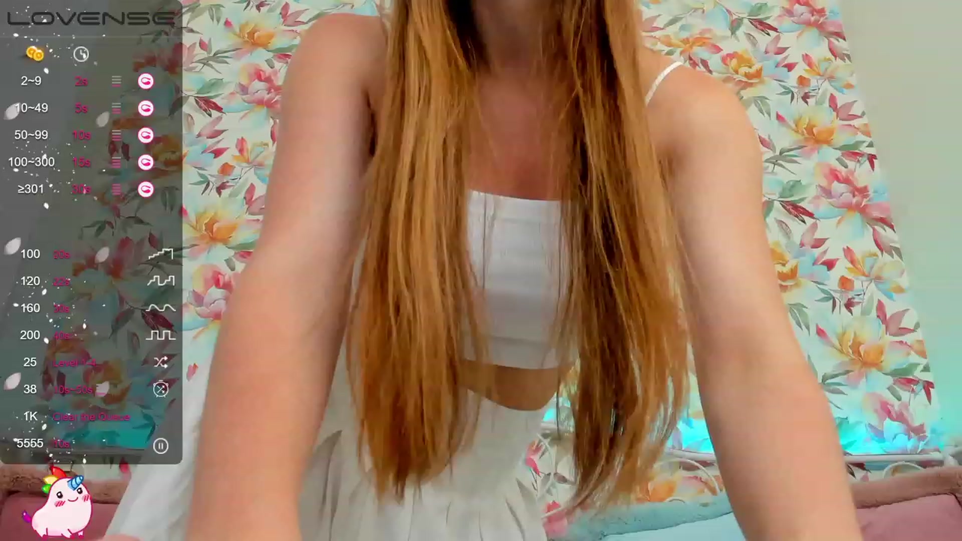 Gallery image thumbnail from AfinaShy's myfreecams stream on, 07/05/2023, 14:22 image 3 of 20