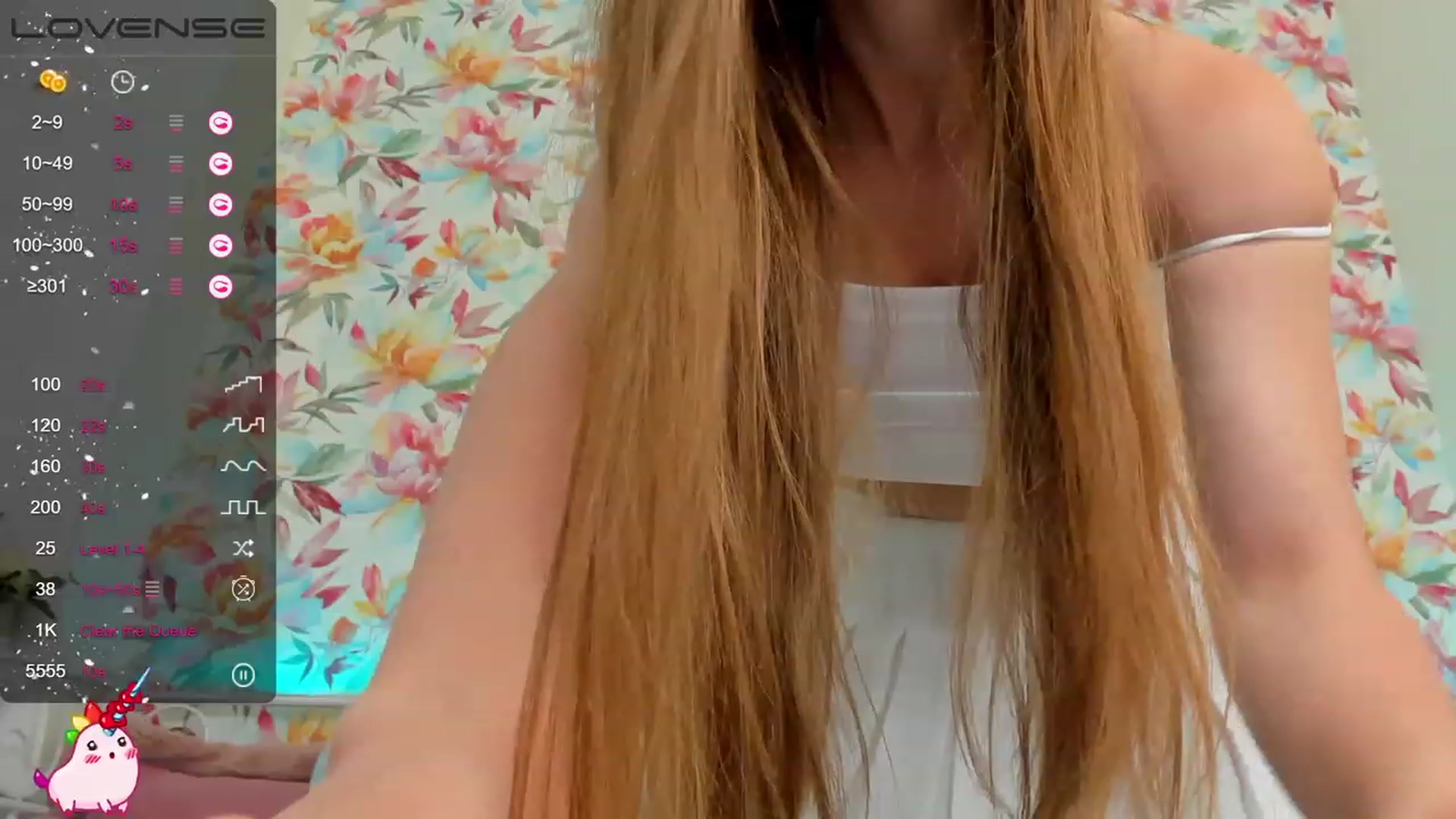 Gallery image thumbnail from AfinaShy's myfreecams stream on, 07/05/2023, 19:06 image 10 of 20
