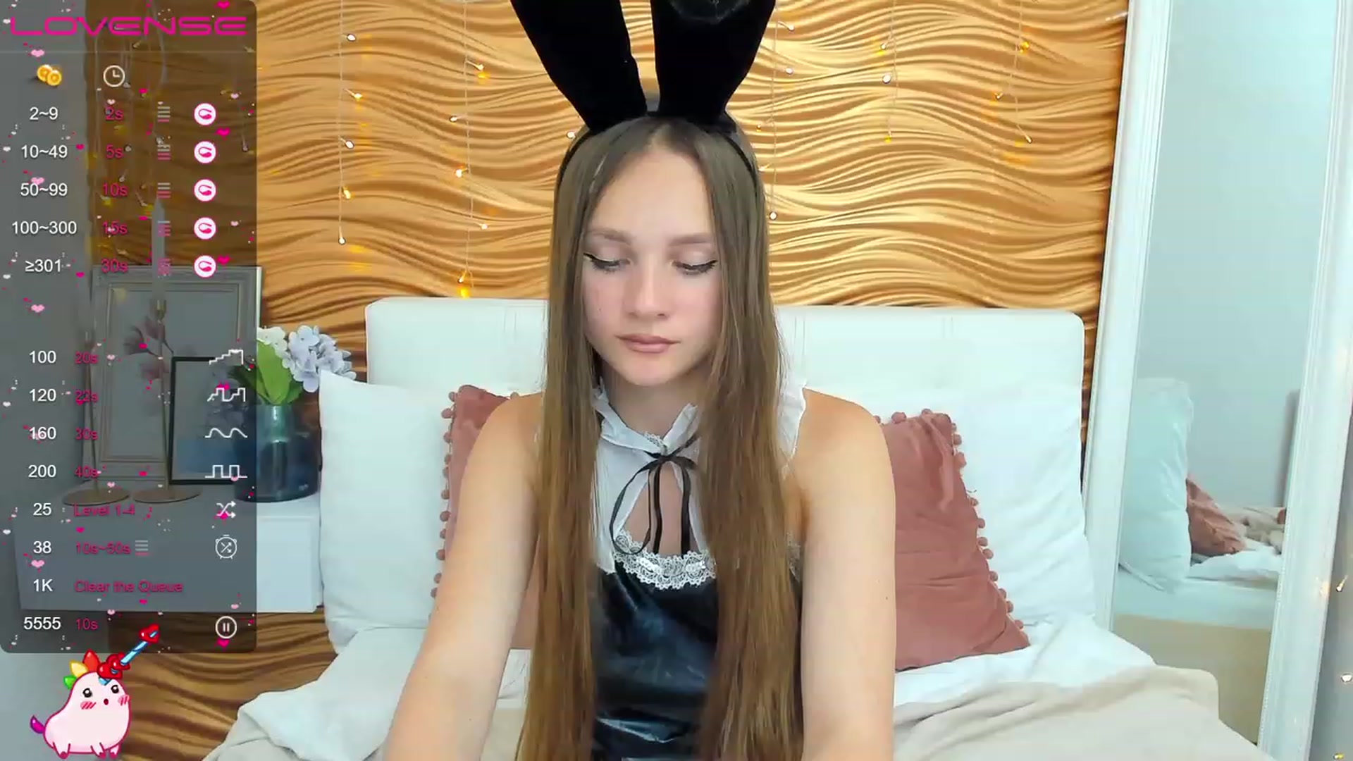 Gallery image thumbnail from AfinaShy's myfreecams stream on, 07/11/2023, 18:06 image 14 of 20