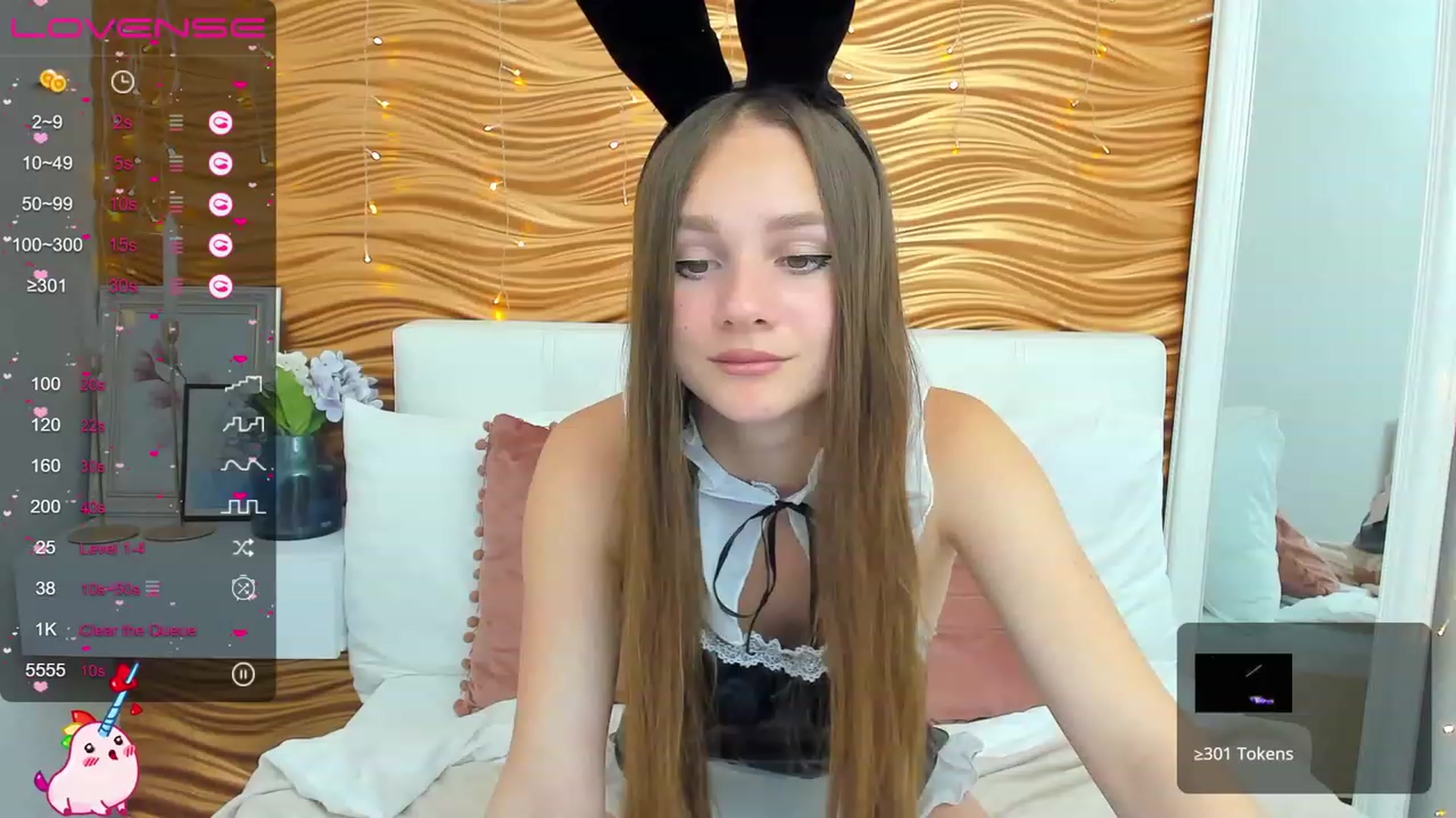 Gallery image thumbnail from AfinaShy's myfreecams stream on, 07/11/2023, 18:06 image 9 of 20
