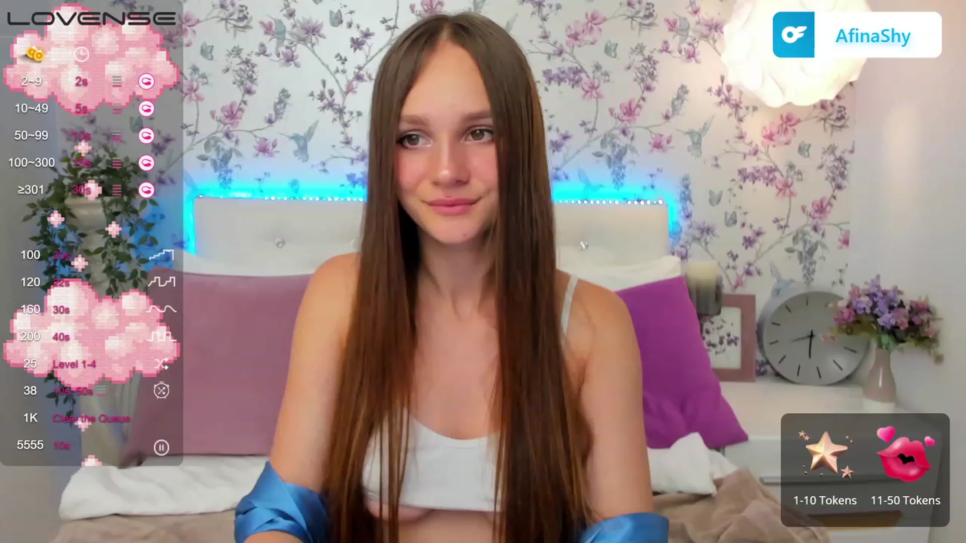Gallery image thumbnail from AfinaShy's myfreecams stream on, 07/18/2023, 17:39 image 14 of 20
