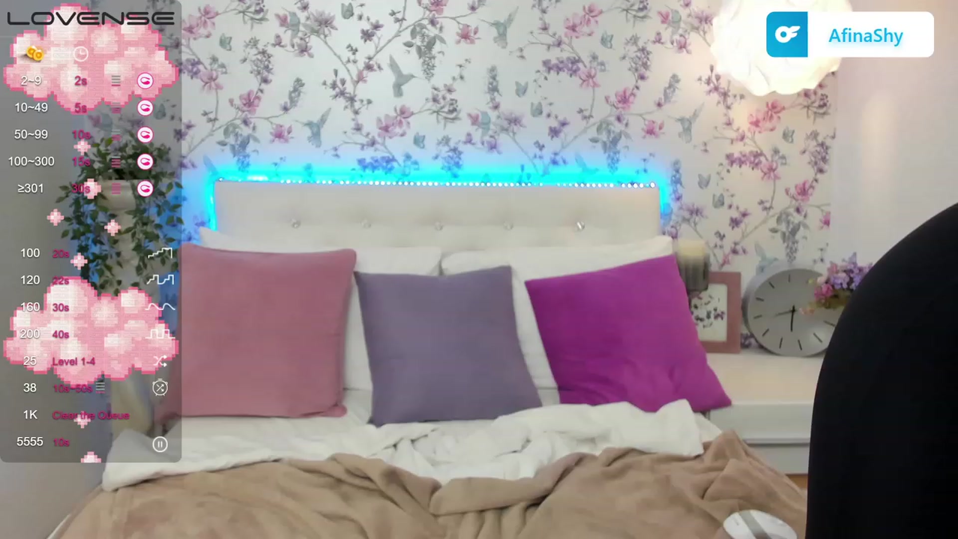 Gallery image thumbnail from AfinaShy's myfreecams stream on, 07/18/2023, 19:03 image 20 of 20