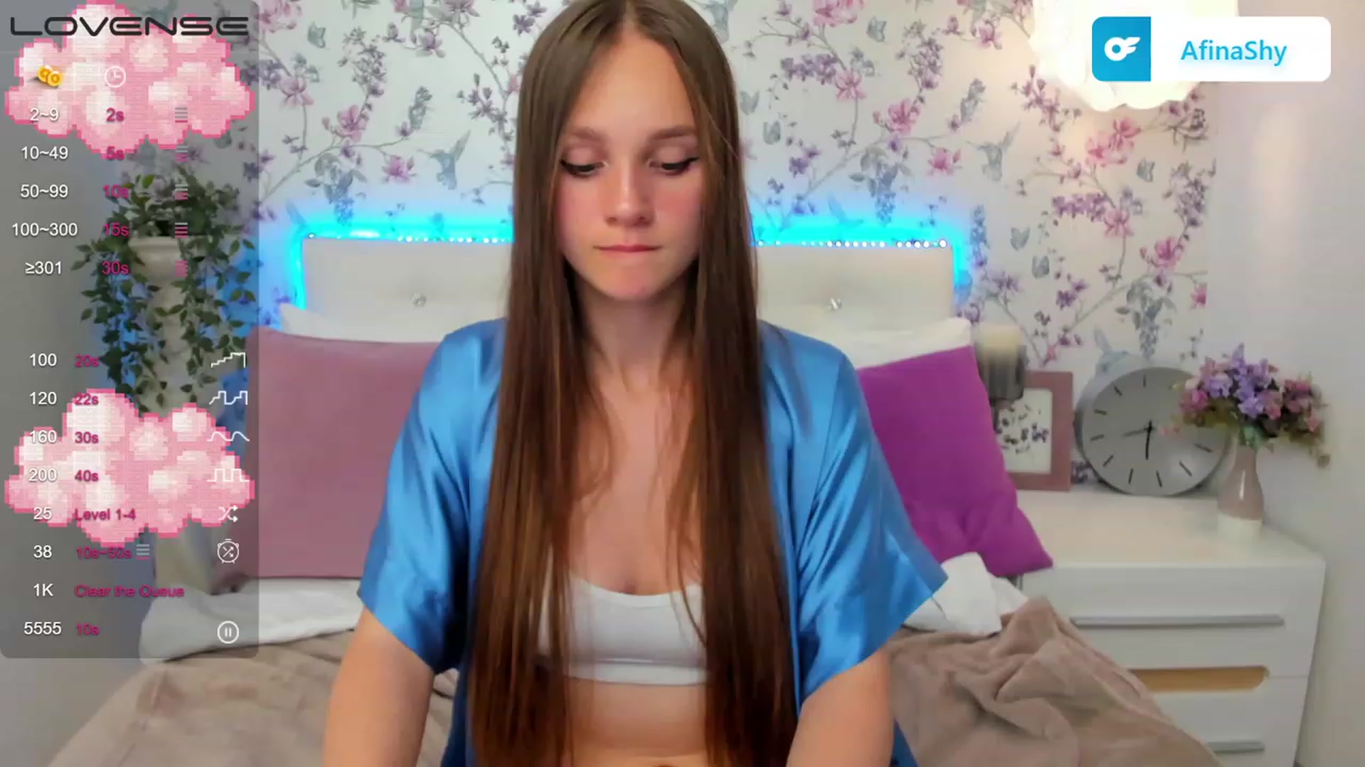 Gallery image thumbnail from AfinaShy's myfreecams stream on, 07/18/2023, 19:03 image 2 of 20