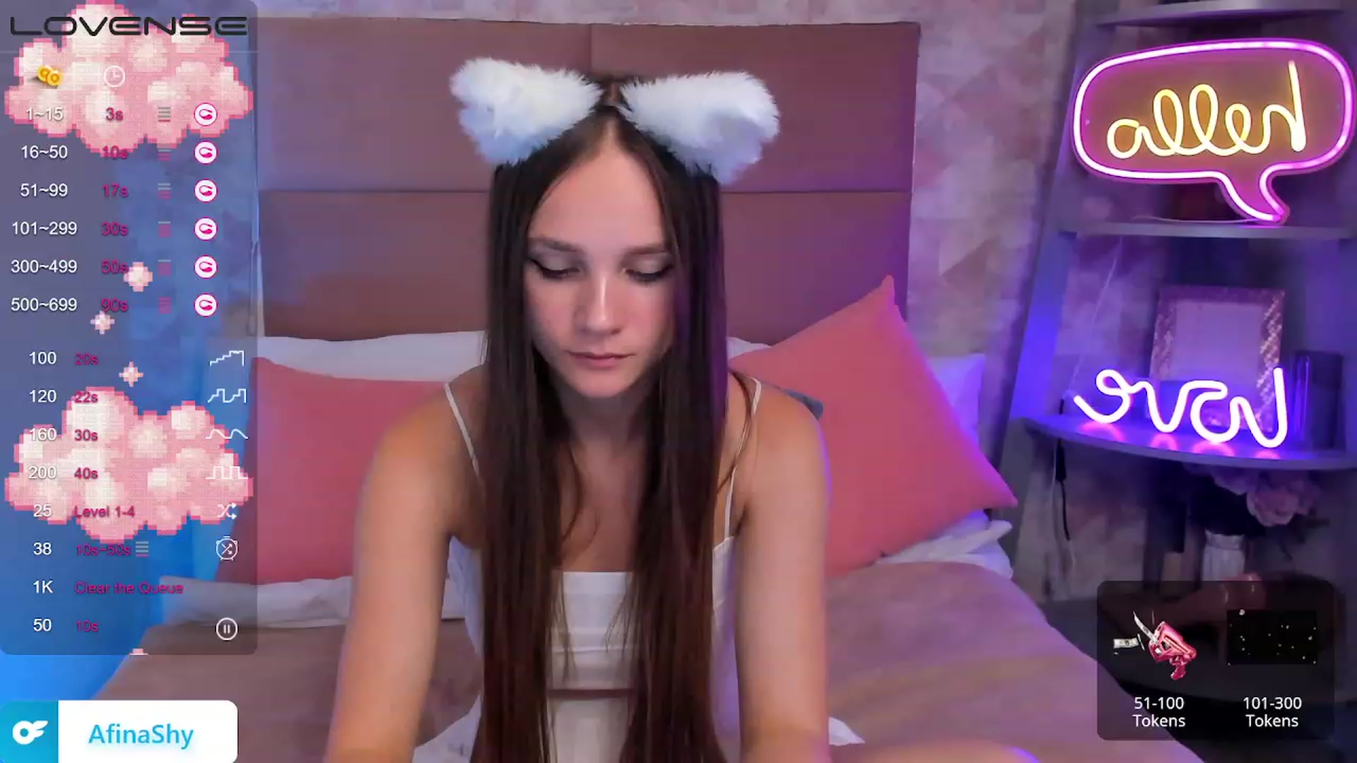 Gallery image thumbnail from AfinaShy's myfreecams stream on, 07/19/2023, 15:40 image 8 of 20