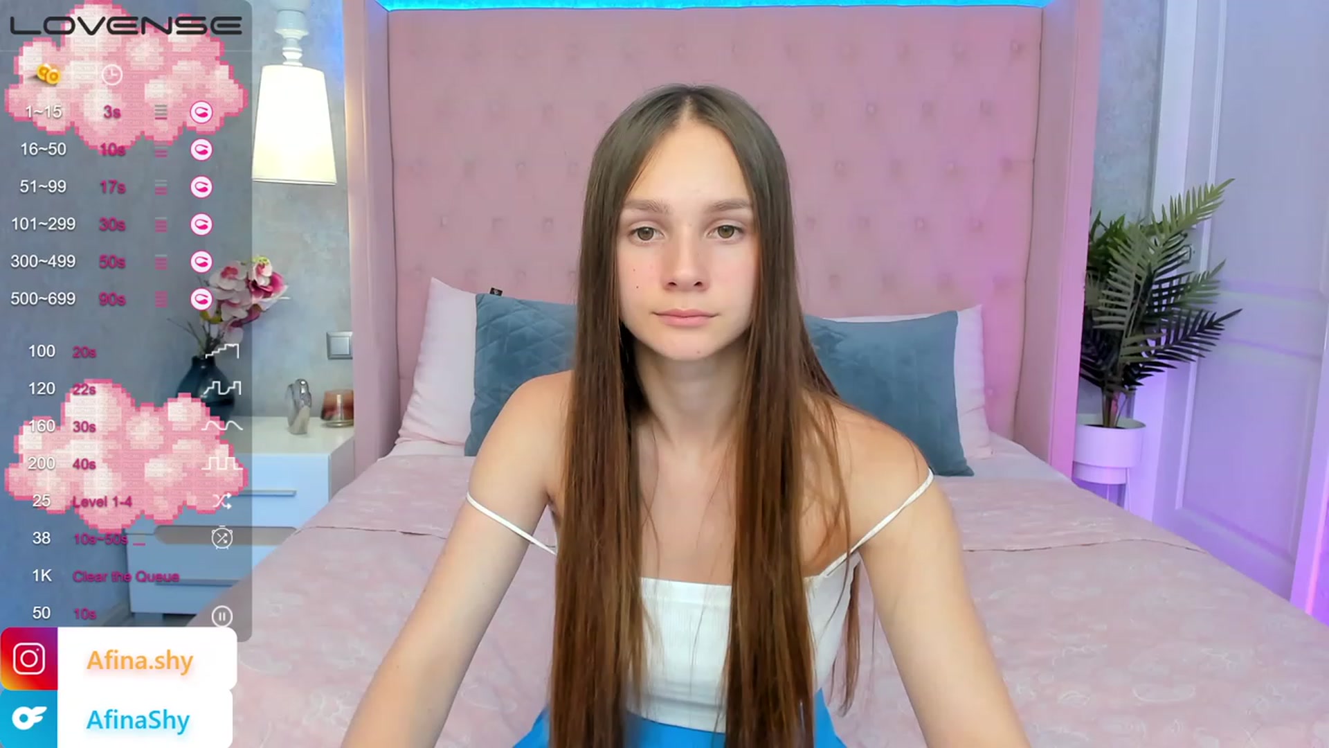 Gallery image thumbnail from AfinaShy's myfreecams stream on, 07/21/2023, 11:41 image 4 of 20