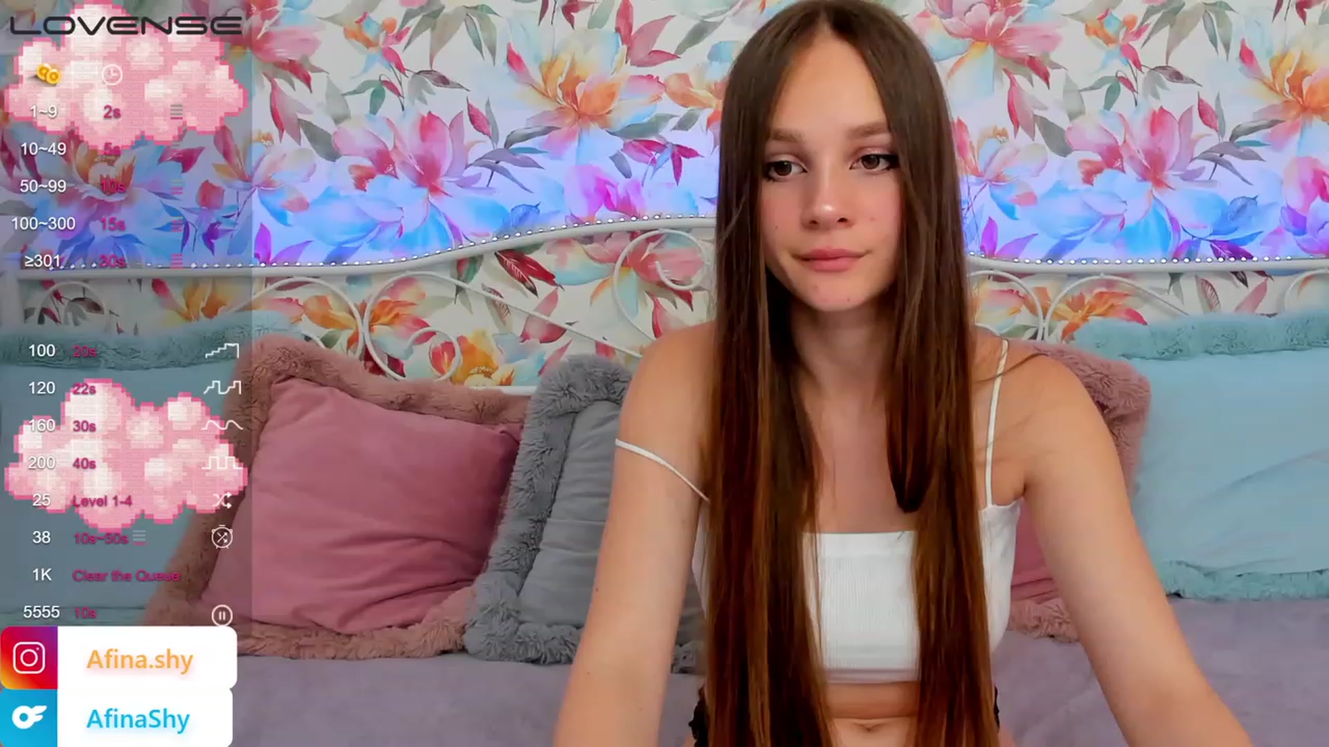 Gallery image thumbnail from AfinaShy's myfreecams stream on, 07/26/2023, 15:24 image 7 of 20