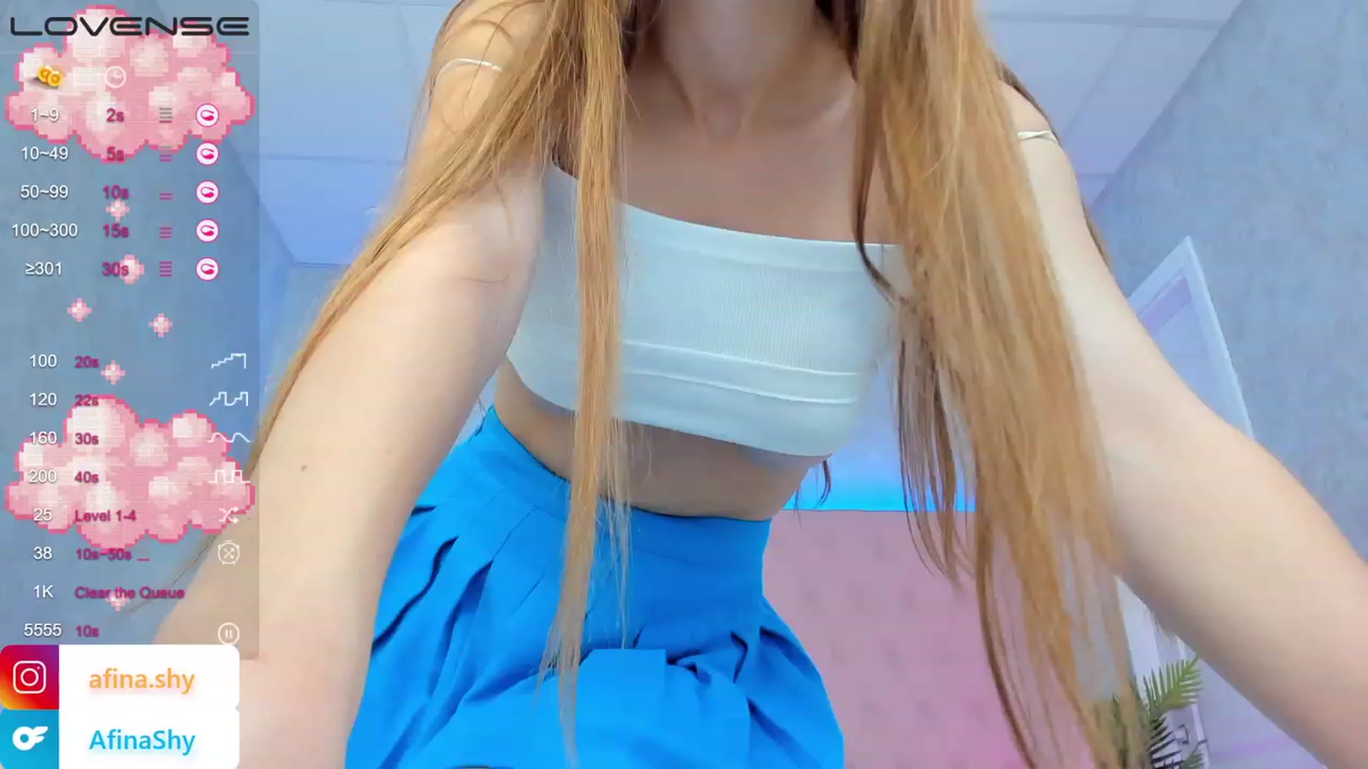 Gallery image thumbnail from AfinaShy's myfreecams stream on, 08/03/2023, 10:37 image 3 of 20