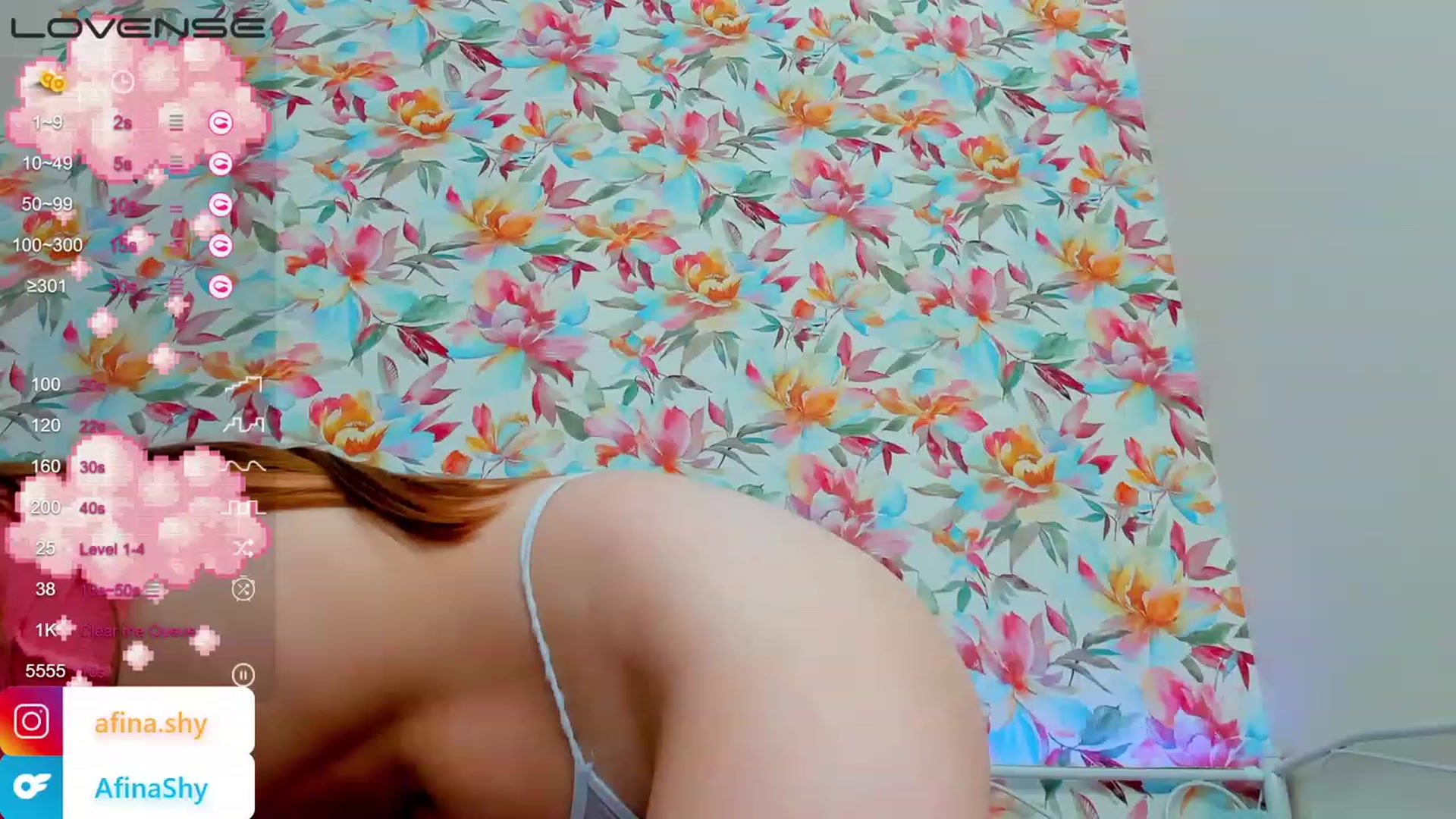Gallery image thumbnail from AfinaShy's myfreecams stream on, 08/08/2023, 15:54 image 7 of 20