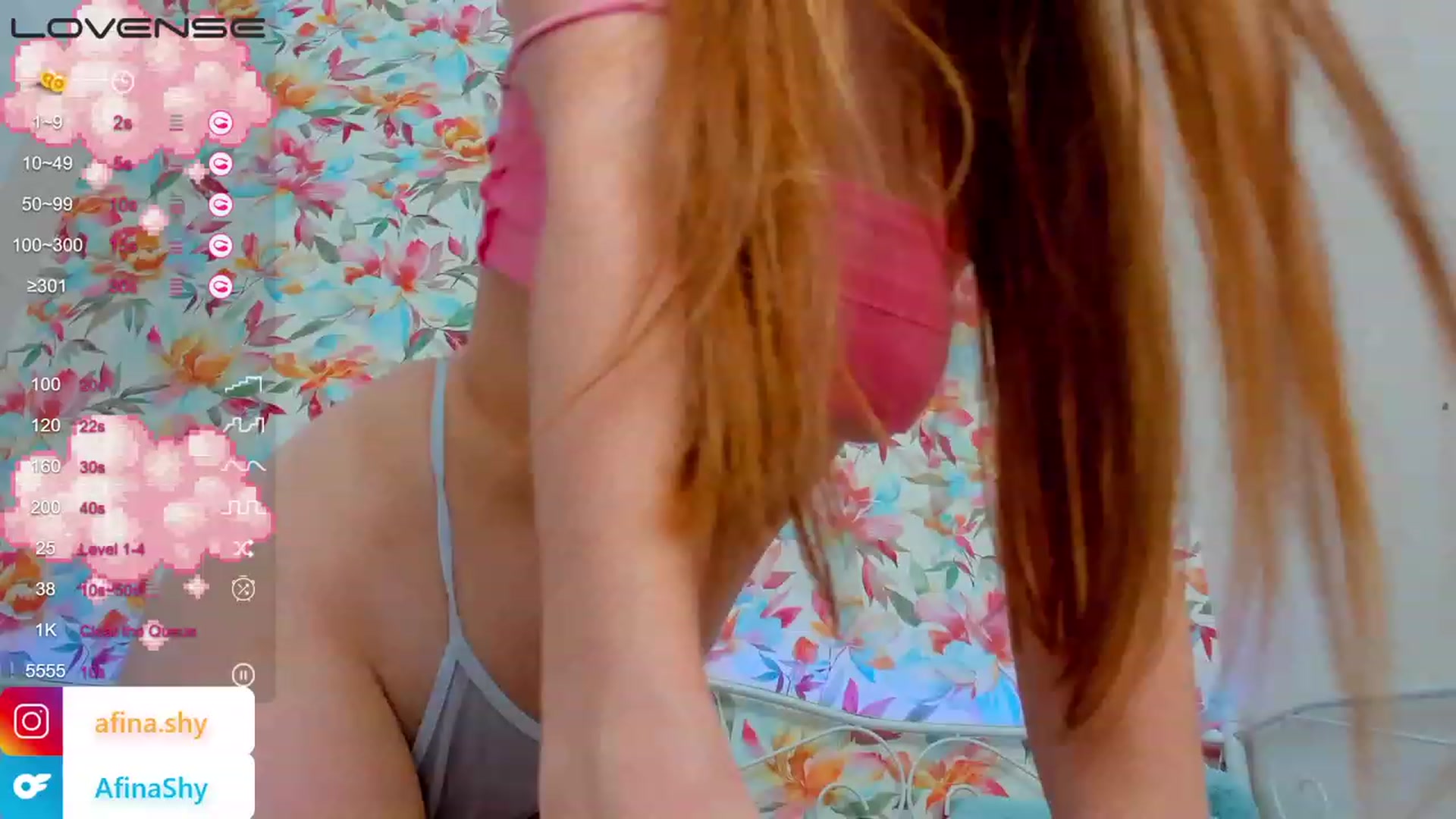 Gallery image thumbnail from AfinaShy's myfreecams stream on, 08/08/2023, 17:37 image 16 of 20