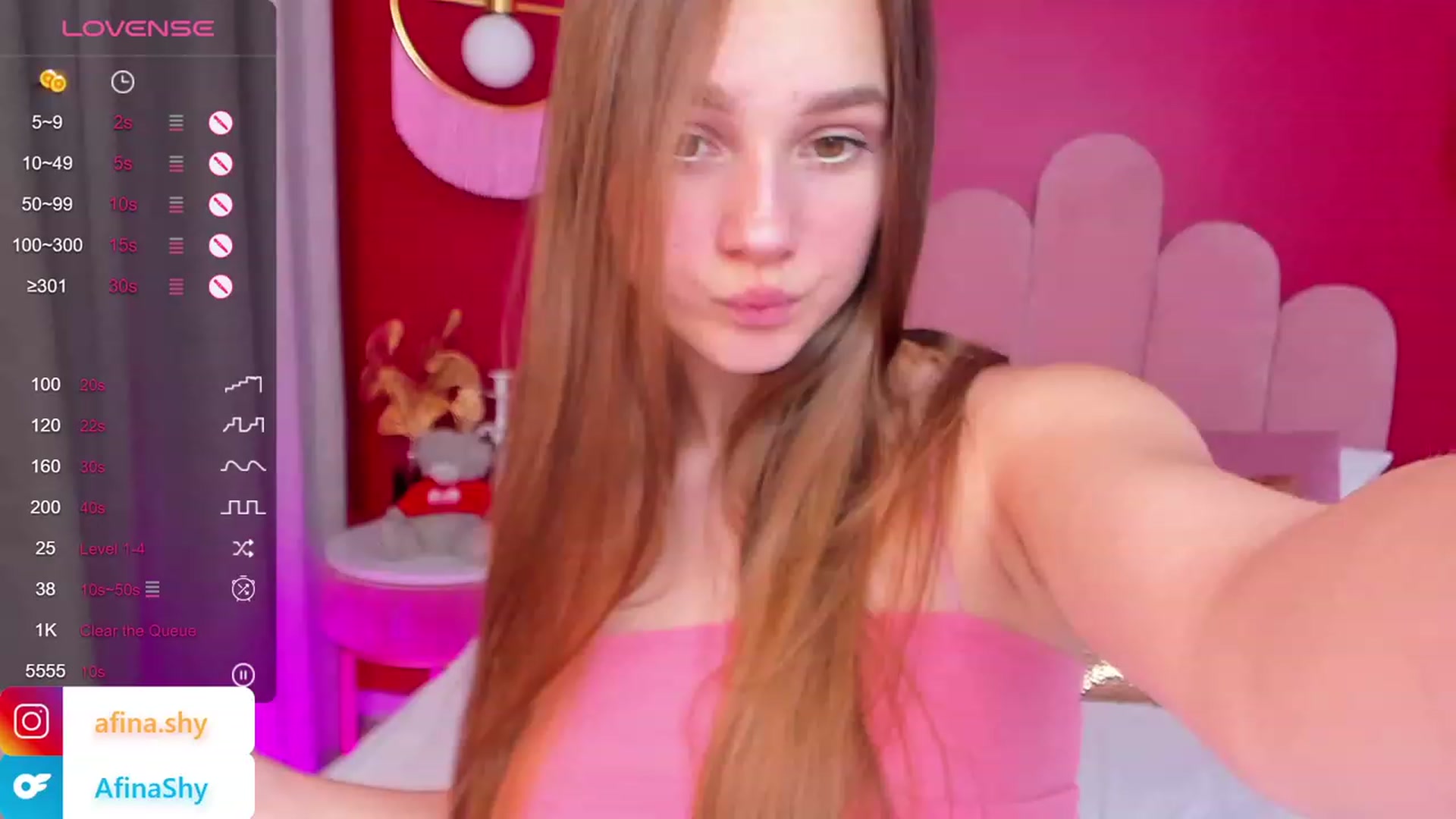 Gallery image thumbnail from AfinaShy's myfreecams stream on, 10/16/2023, 13:33 image 5 of 20