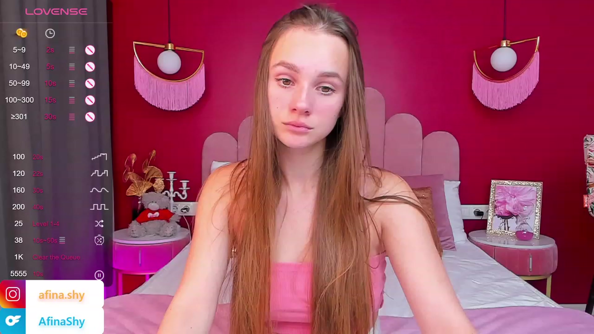Gallery image thumbnail from AfinaShy's myfreecams stream on, 10/16/2023, 15:49 image 12 of 20