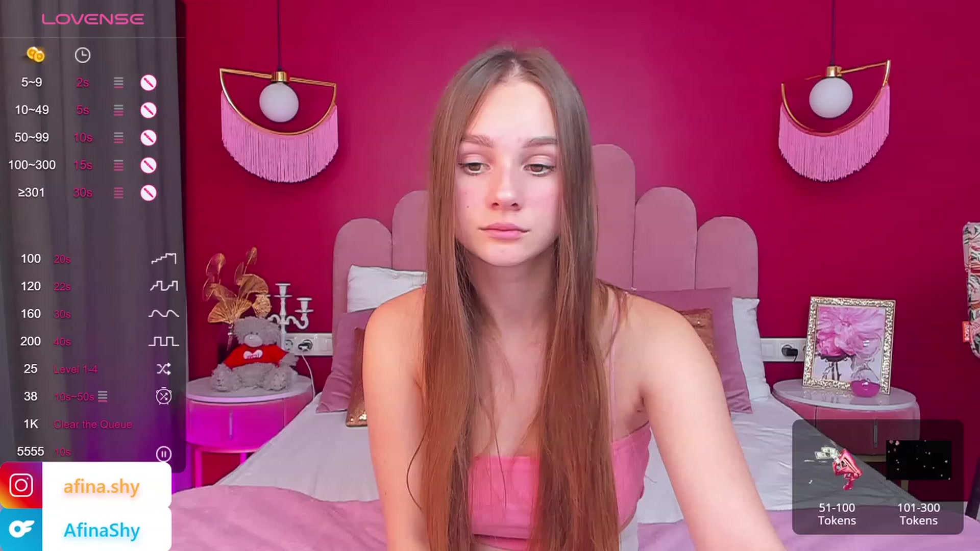 Gallery image thumbnail from AfinaShy's myfreecams stream on, 10/16/2023, 15:49 image 3 of 20
