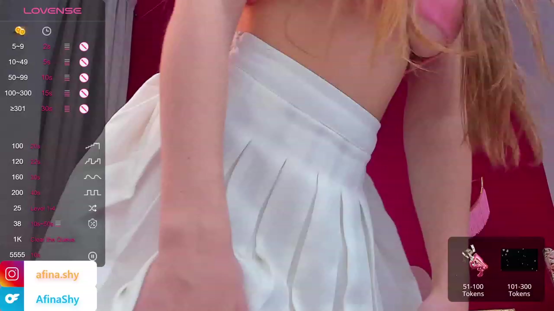 Gallery image thumbnail from AfinaShy's myfreecams stream on, 10/16/2023, 18:14 image 1 of 20