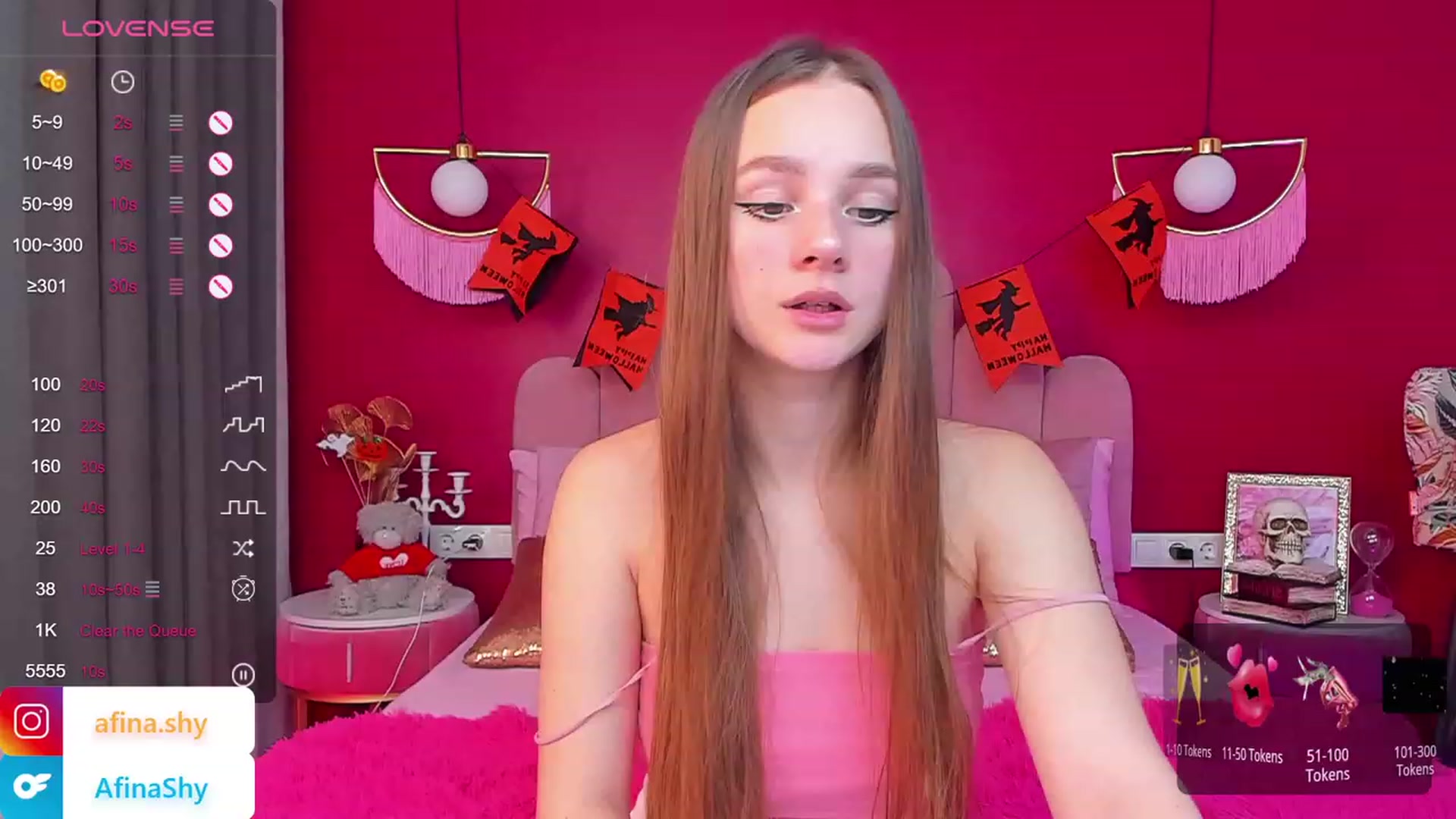 Gallery image thumbnail from AfinaShy's myfreecams stream on, 11/03/2023, 08:14 image 13 of 20