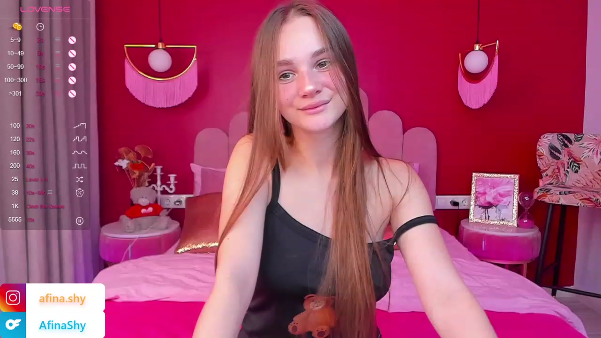 Gallery image thumbnail from AfinaShy's myfreecams stream on, 11/06/2023, 13:49 image 9 of 20