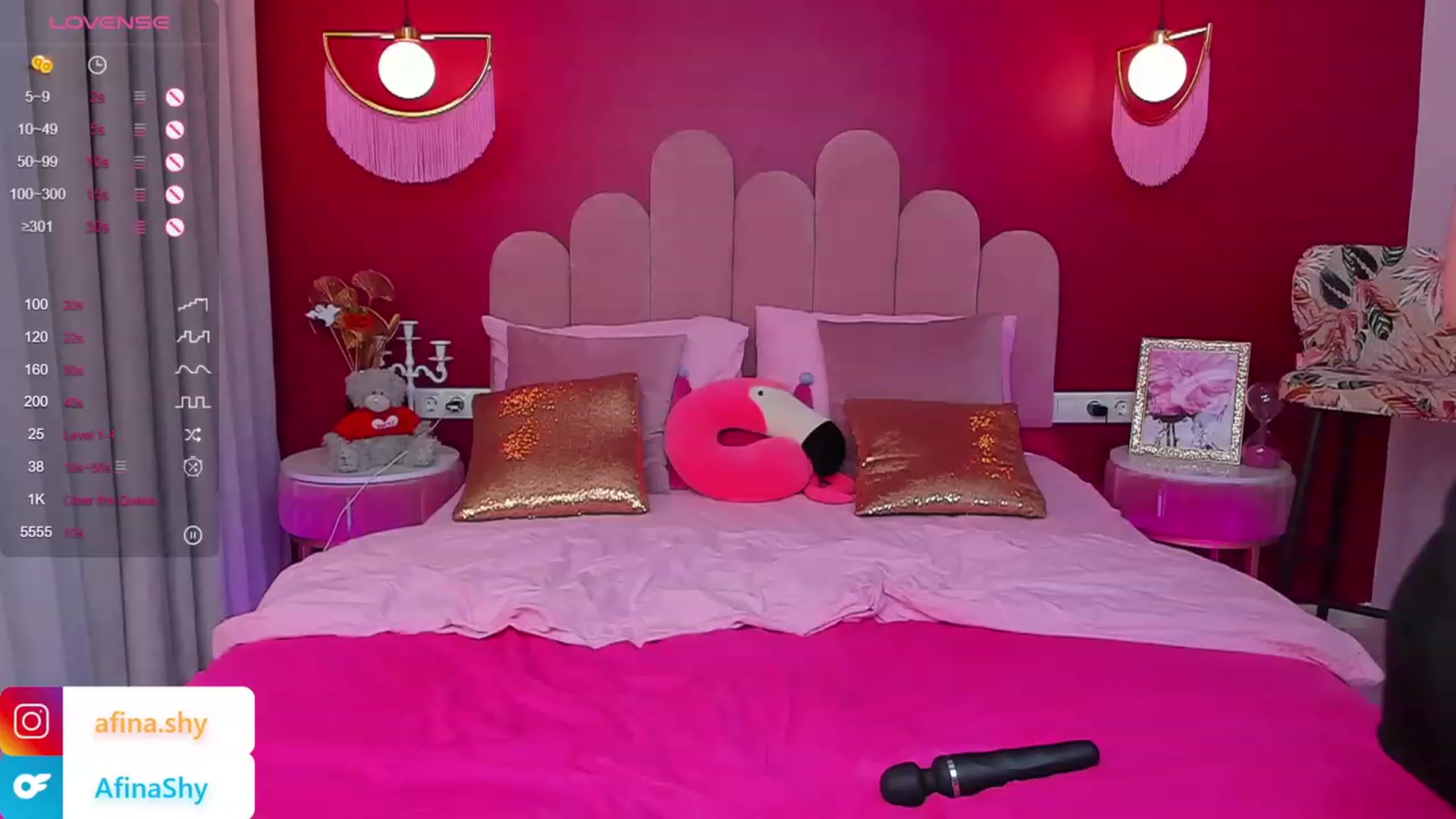 Gallery image thumbnail from AfinaShy's myfreecams stream on, 11/06/2023, 18:47 image 14 of 20