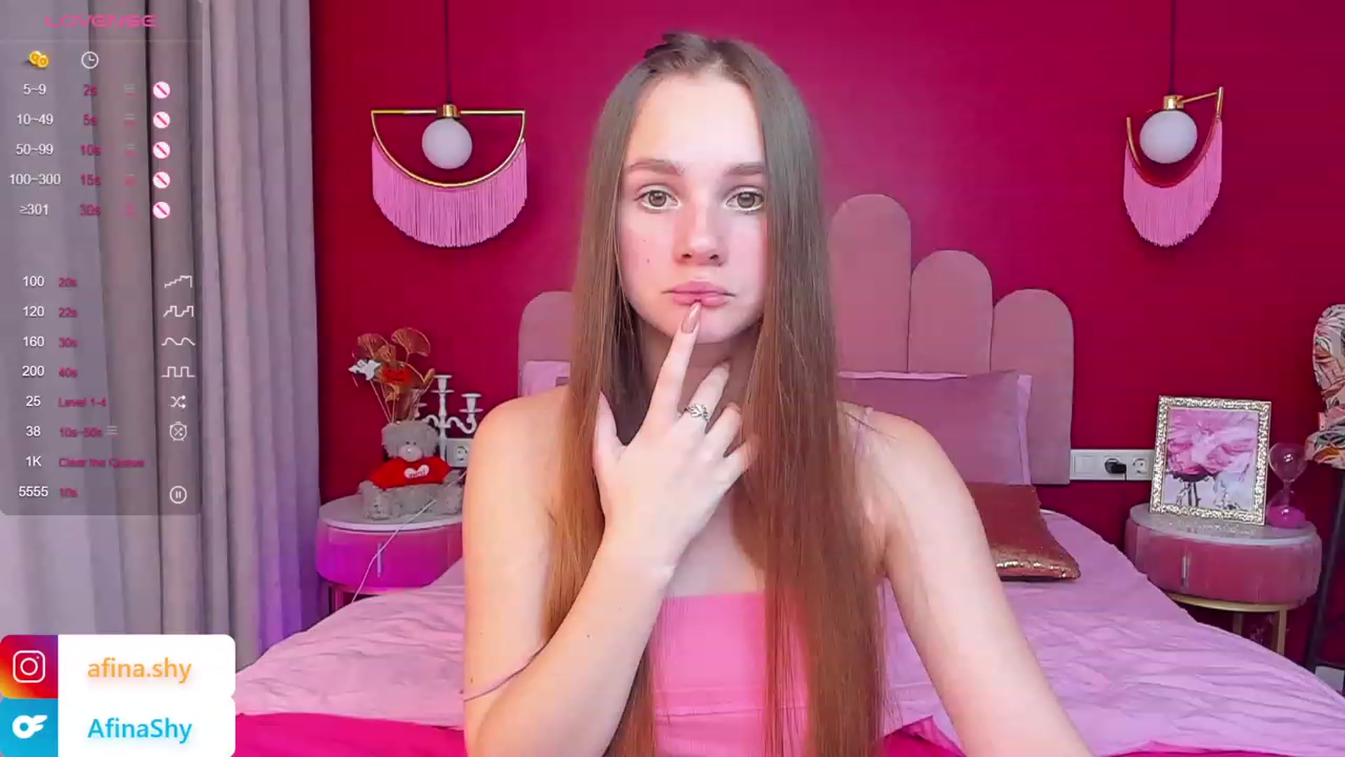 Gallery image thumbnail from AfinaShy's myfreecams stream on, 11/07/2023, 18:44 image 10 of 20