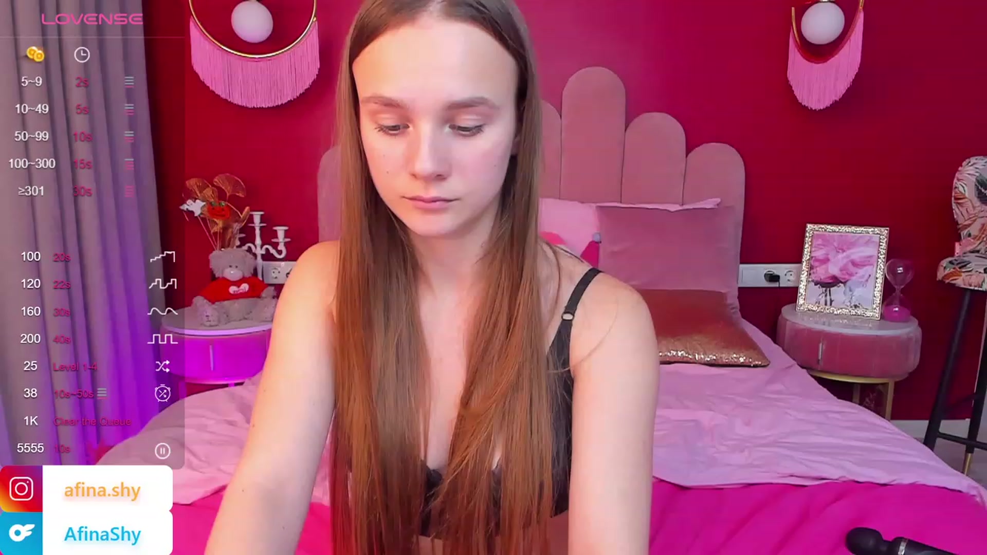 Gallery image thumbnail from AfinaShy's myfreecams stream on, 11/08/2023, 20:01 image 19 of 20