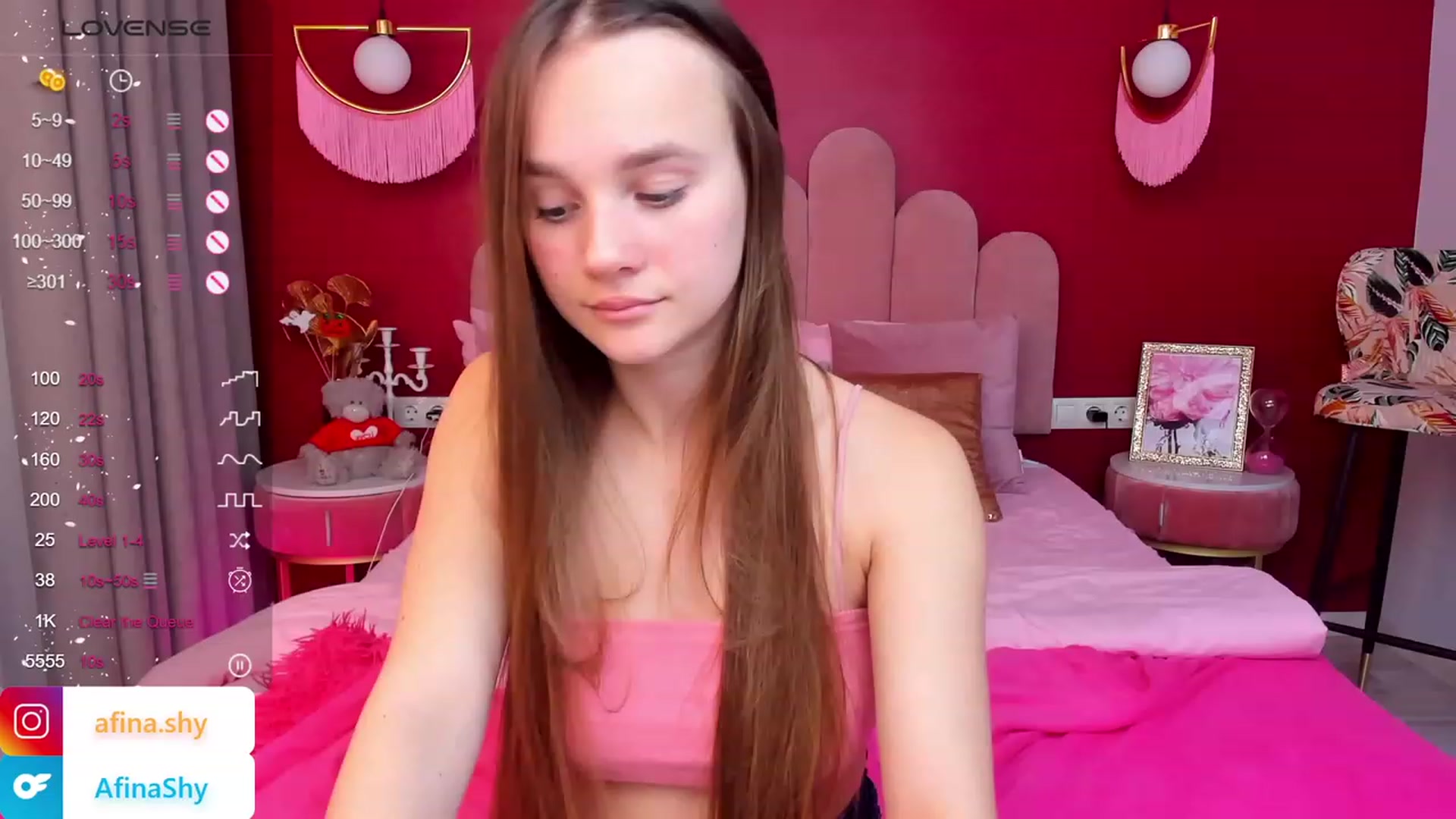 Gallery image thumbnail from AfinaShy's myfreecams stream on, 11/10/2023, 08:59 image 19 of 20