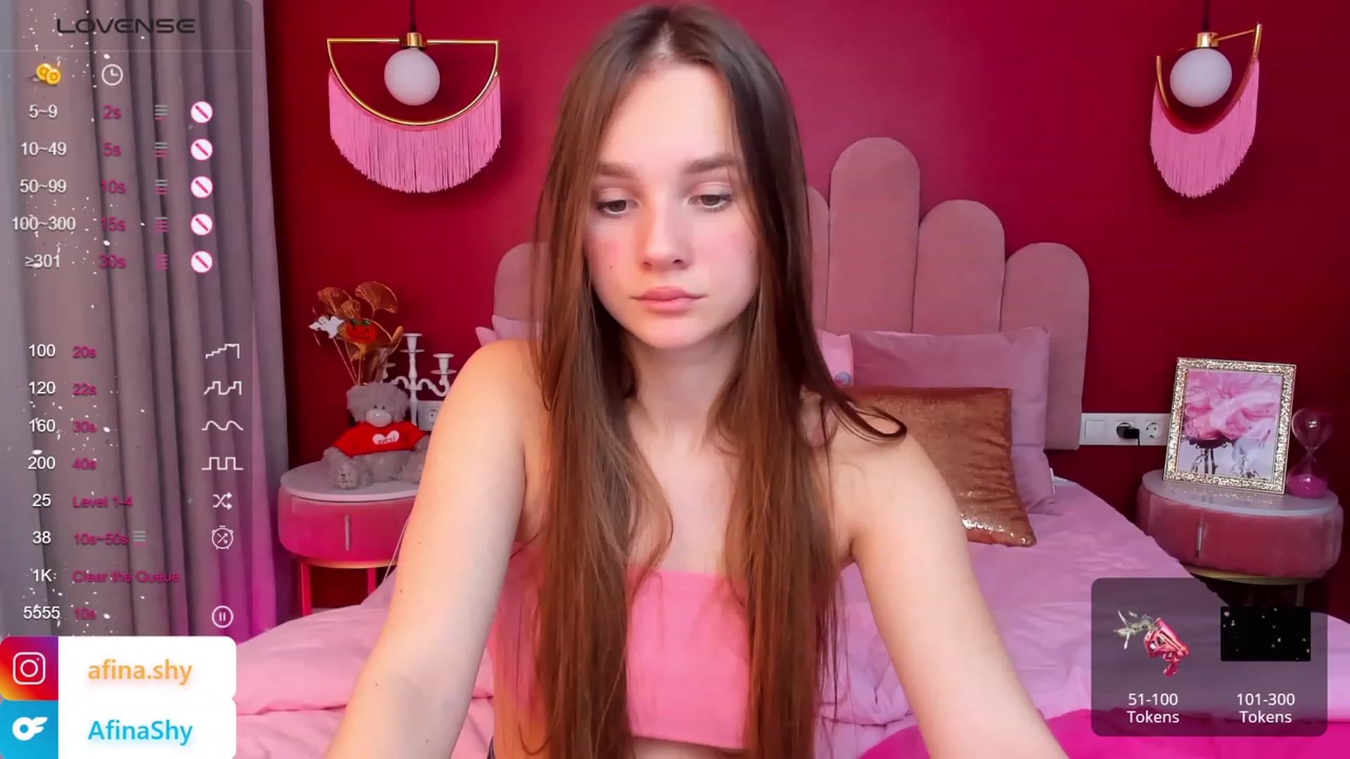 Gallery image thumbnail from AfinaShy's myfreecams stream on, 11/10/2023, 09:39 image 8 of 20